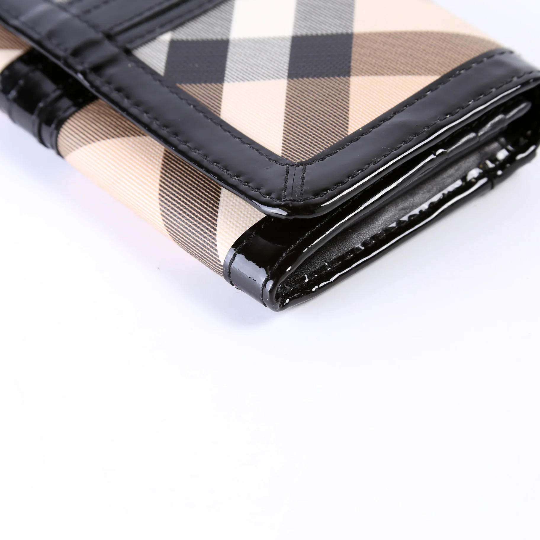 Nova Check Continental Penrose Wallet - Image 7