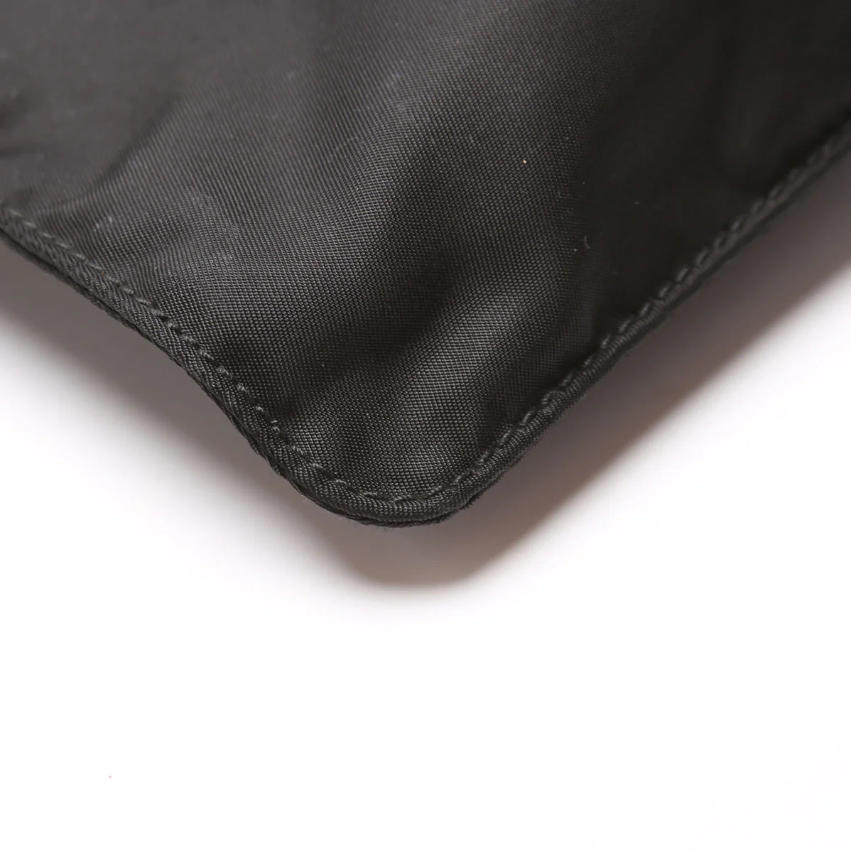 Nylon Flat Small Messenger Black - Image 5