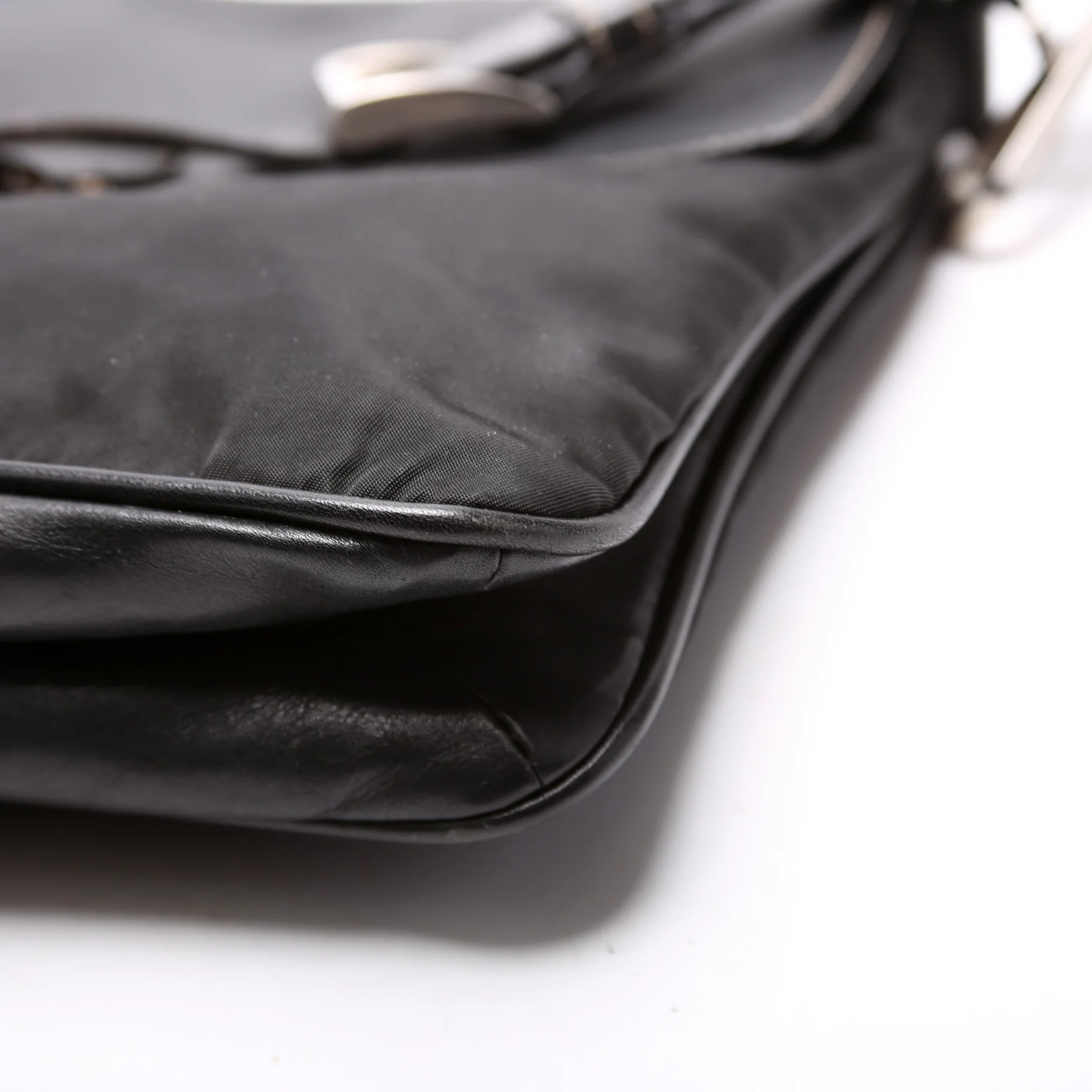 Nylon/Leather Pushlock Shoulder Bag - Image 8