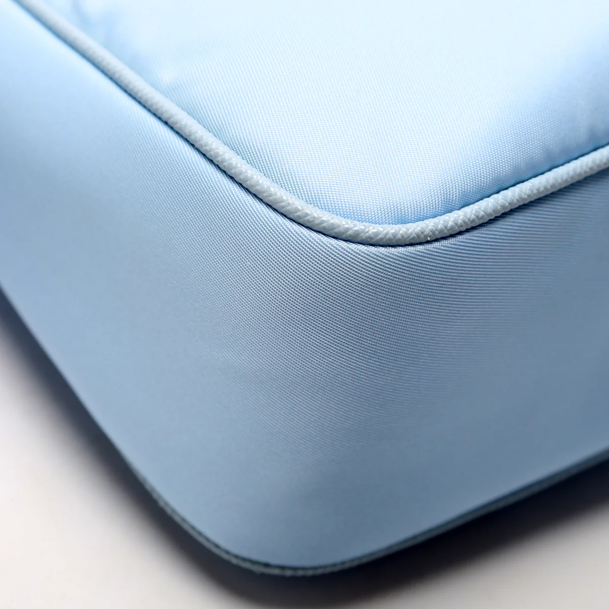 Nylon Re-Edition 2005 Shoulder Bag - Image 5
