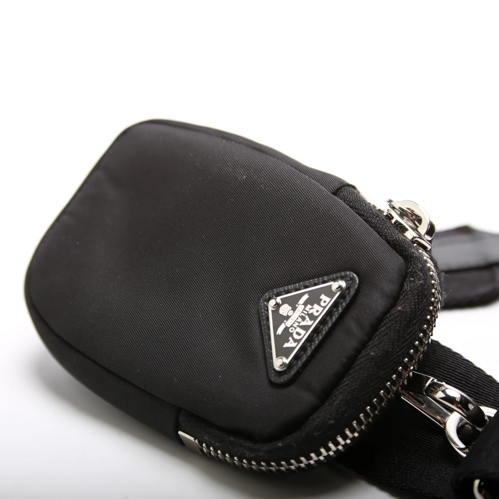 Nylon Re-Edition 2005 Shoulder Bag Black - Image 13