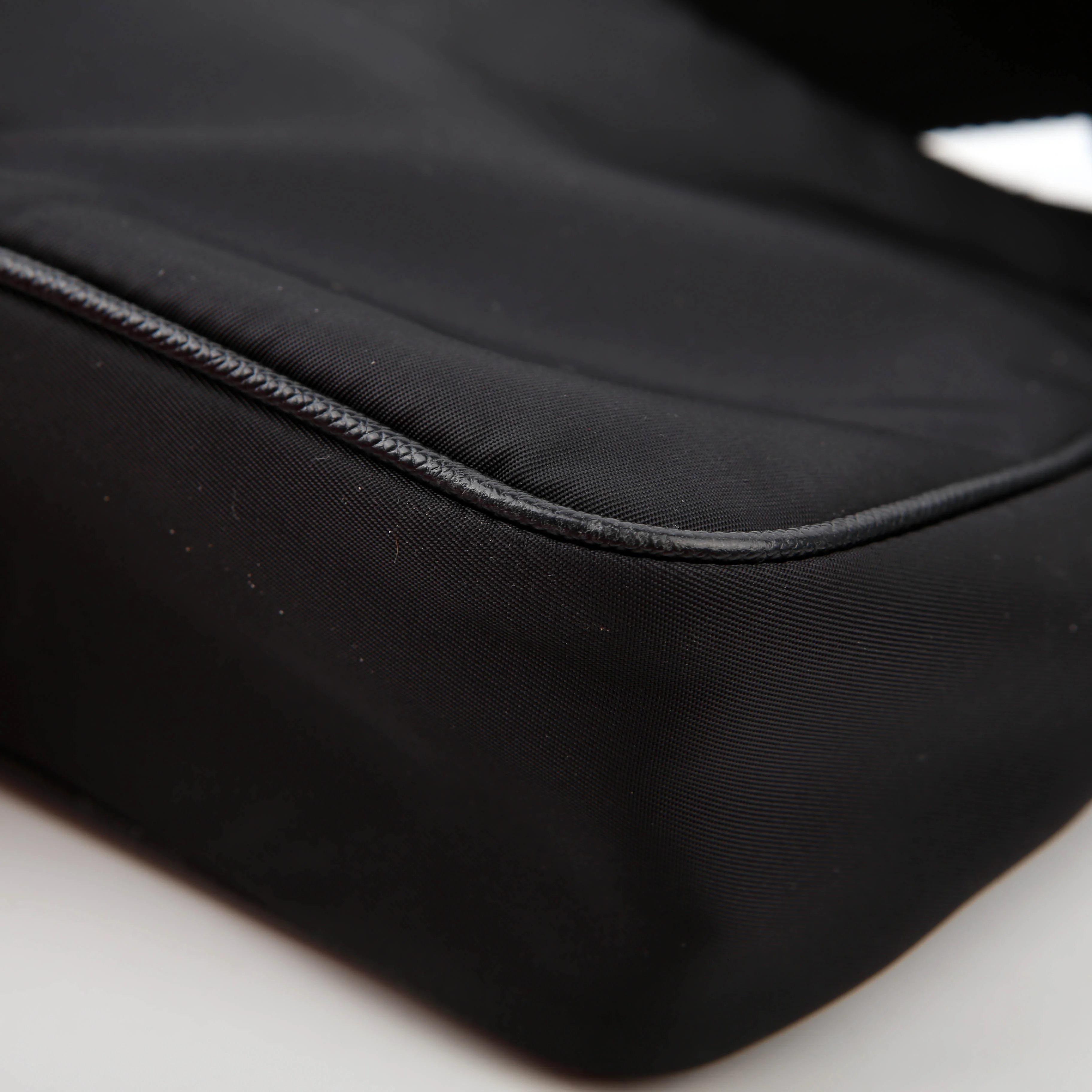 Nylon Re-Edition 2005 Shoulder Bag Black - Image 8
