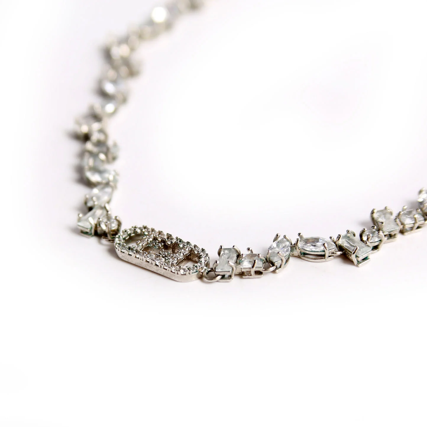 O'Lock Crystal Choker Silver - Image 4