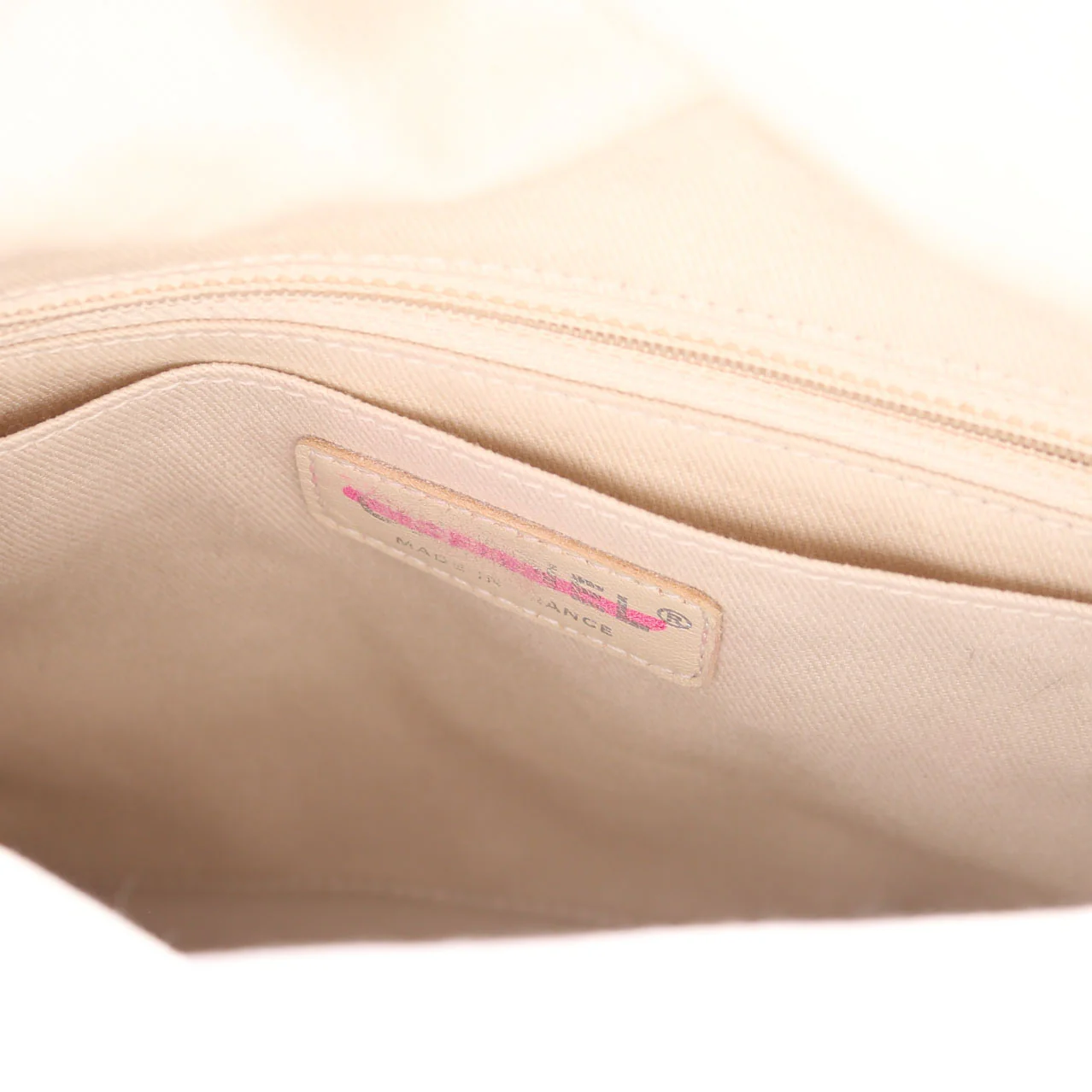 ON HOLD Tabatiere Kisslock Fold Over Quilted Aged Calfskin Bag 21M - Image 8