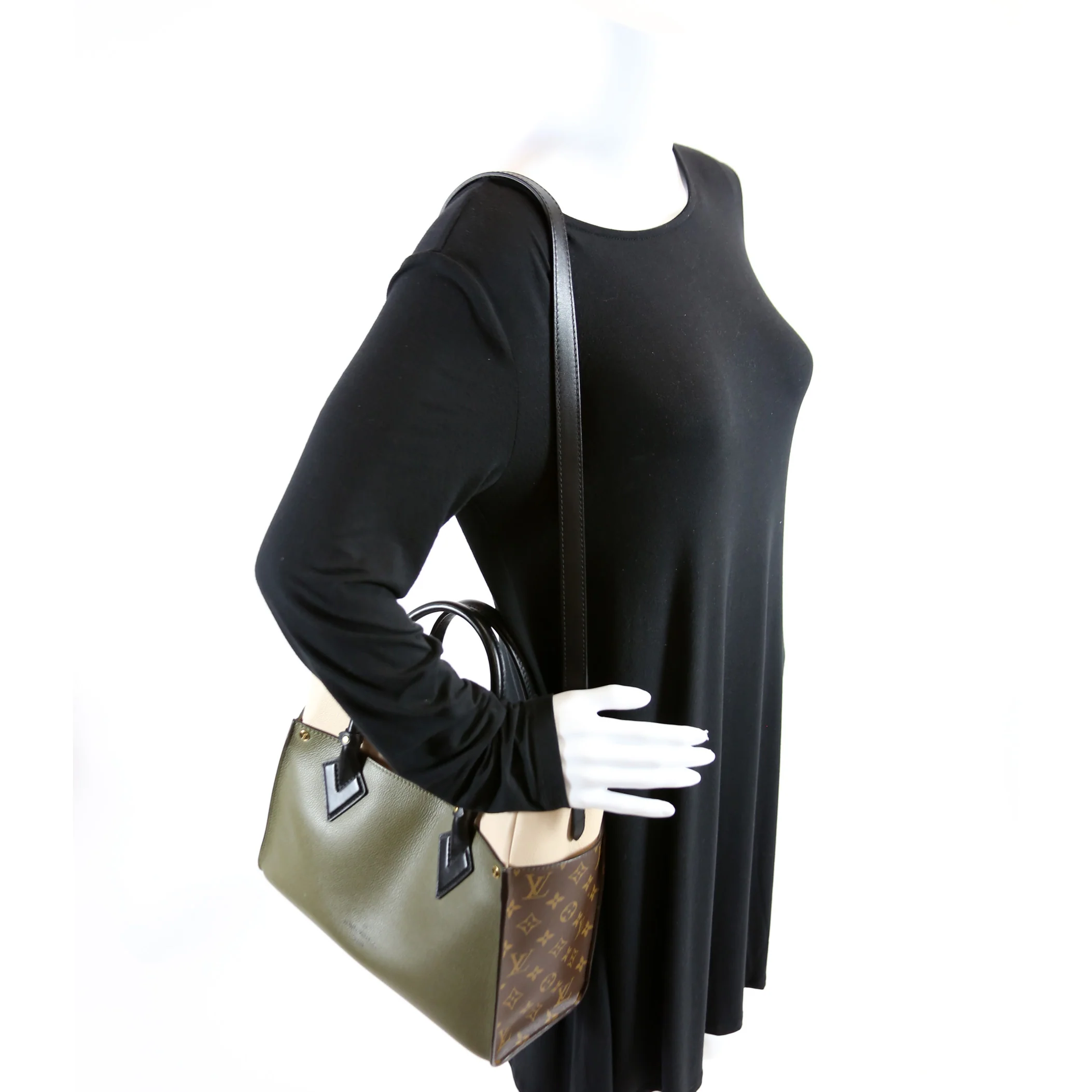On My Side MM Calfskin / Monogram - Image 11