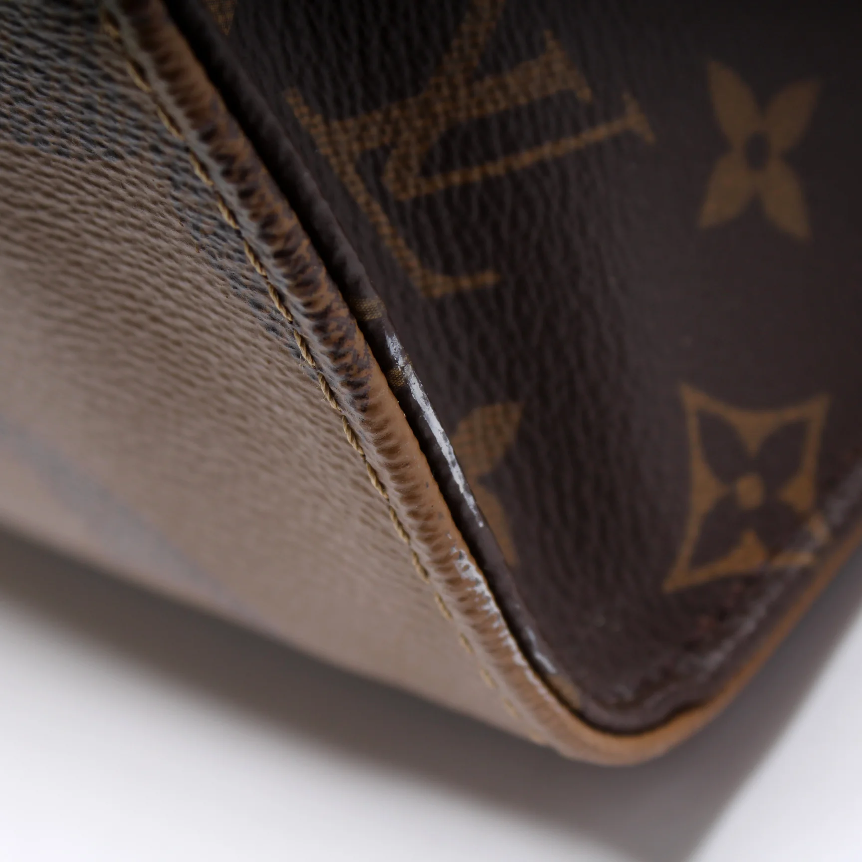 ONTHEGO GM Reverse Monogram - Image 10