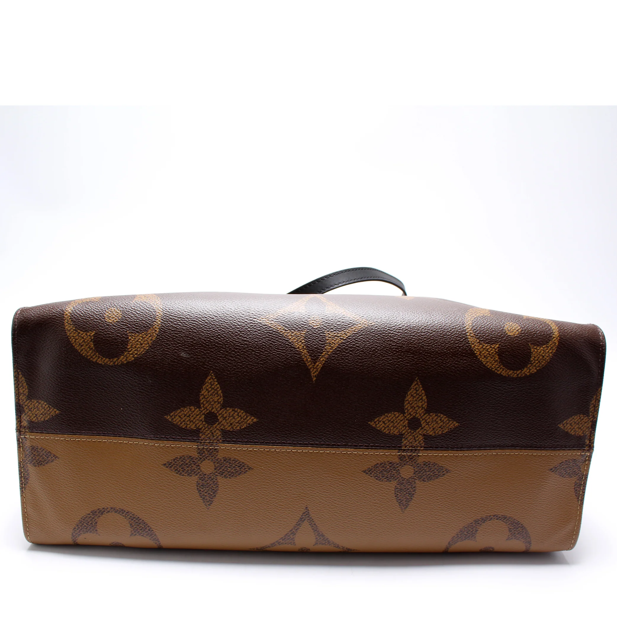 ONTHEGO GM Reverse Monogram - Image 5