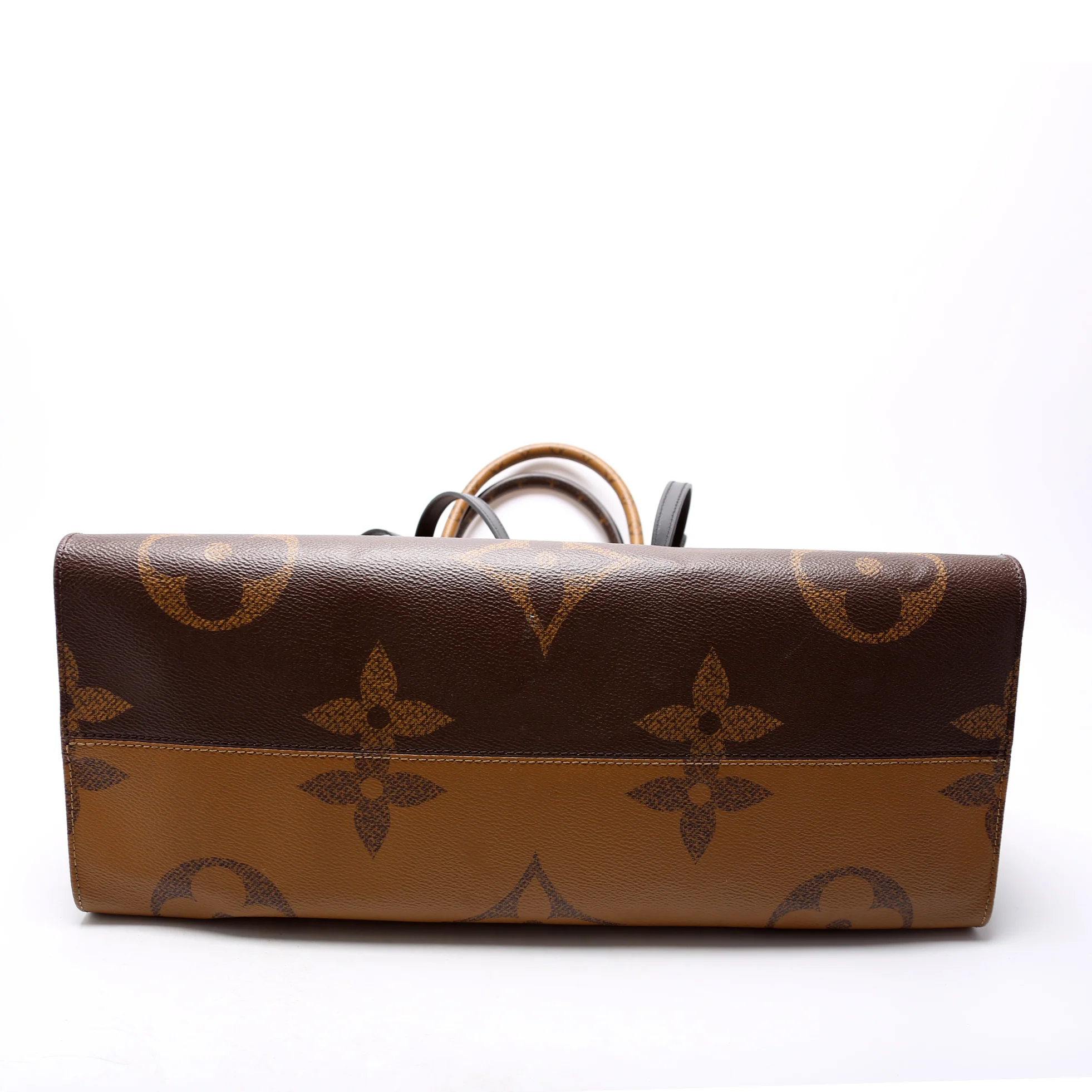 ONTHEGO GM Reverse Monogram Black - Image 4