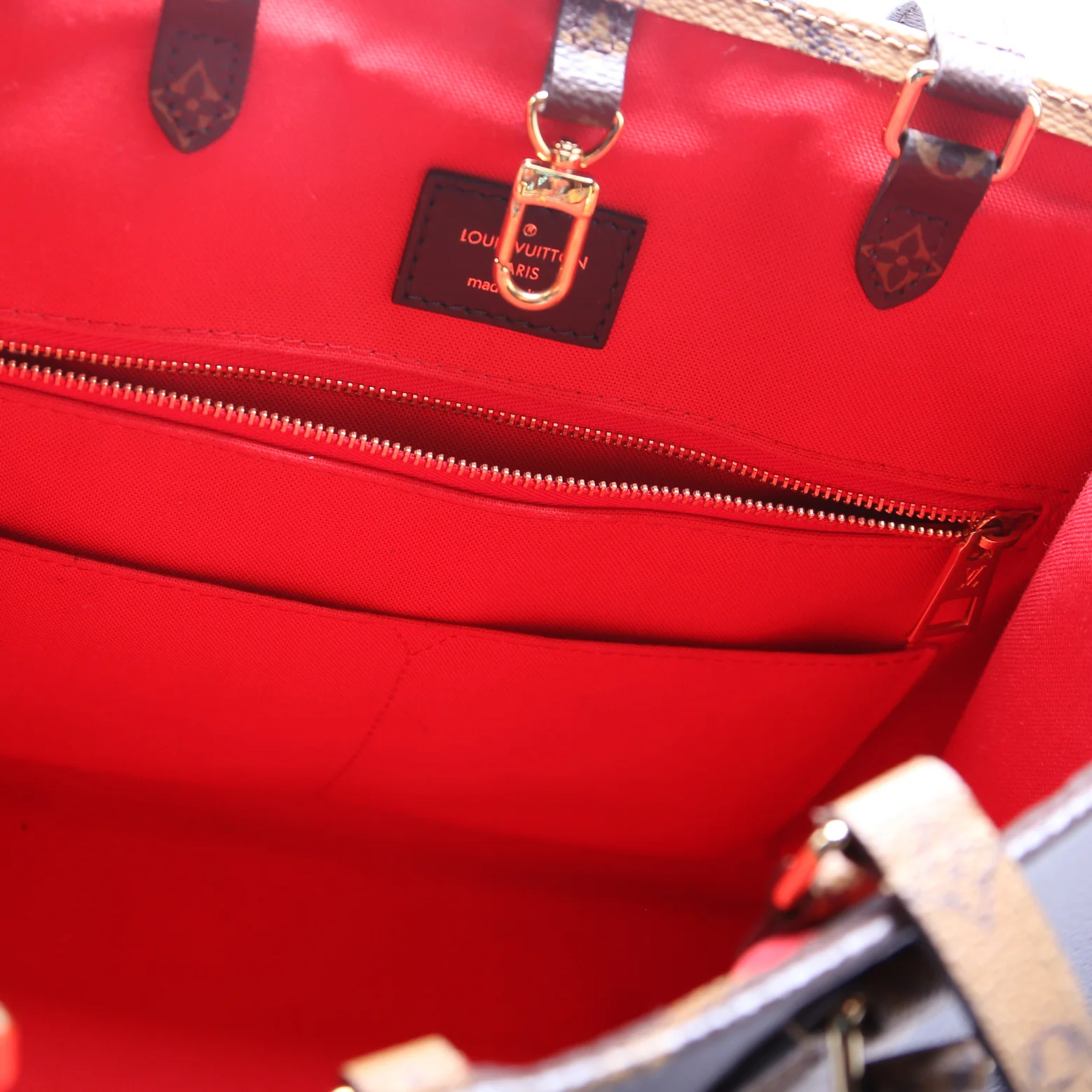ONTHEGO MM Monogram Reverse - Image 10