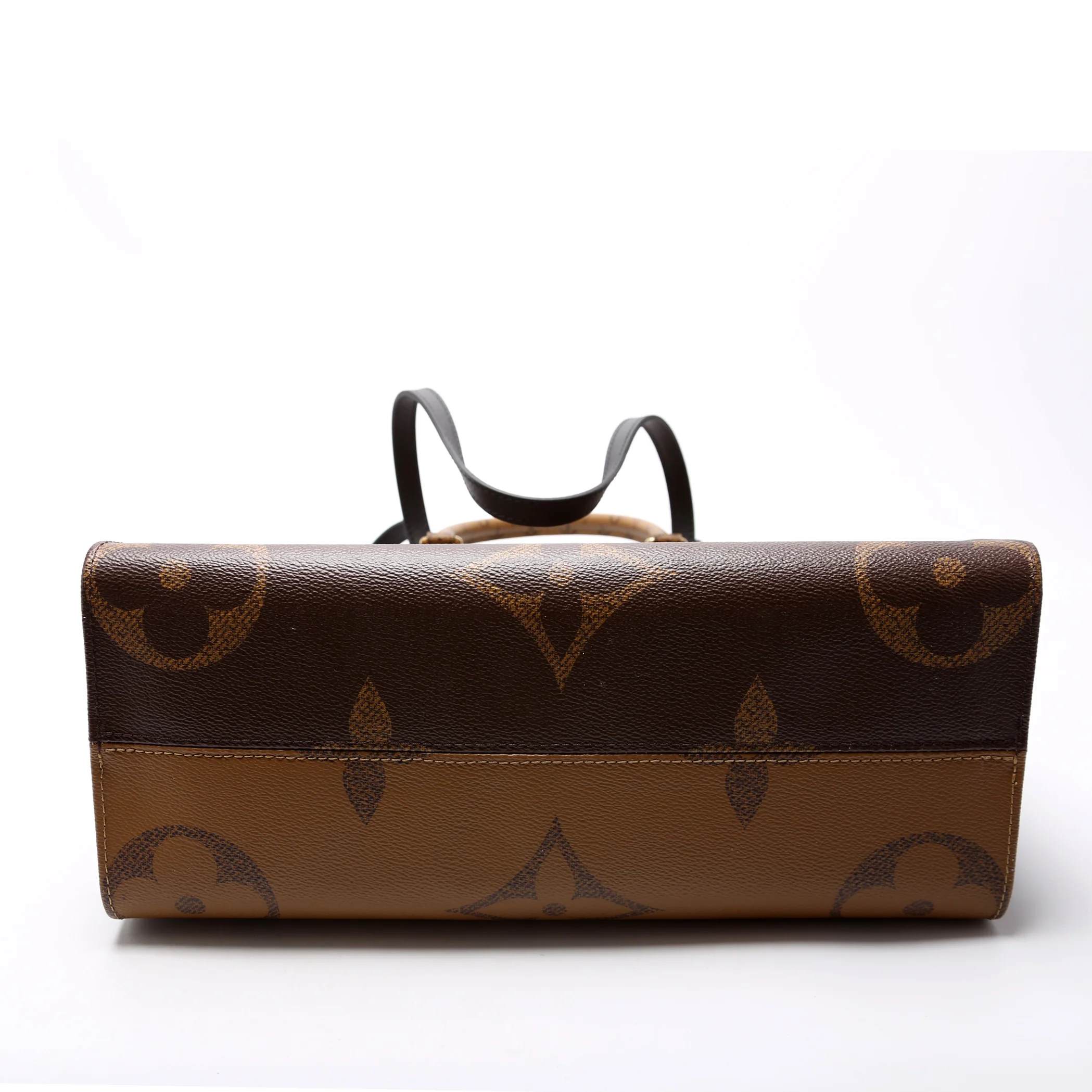 ONTHEGO MM Reverse Monogram - Image 4