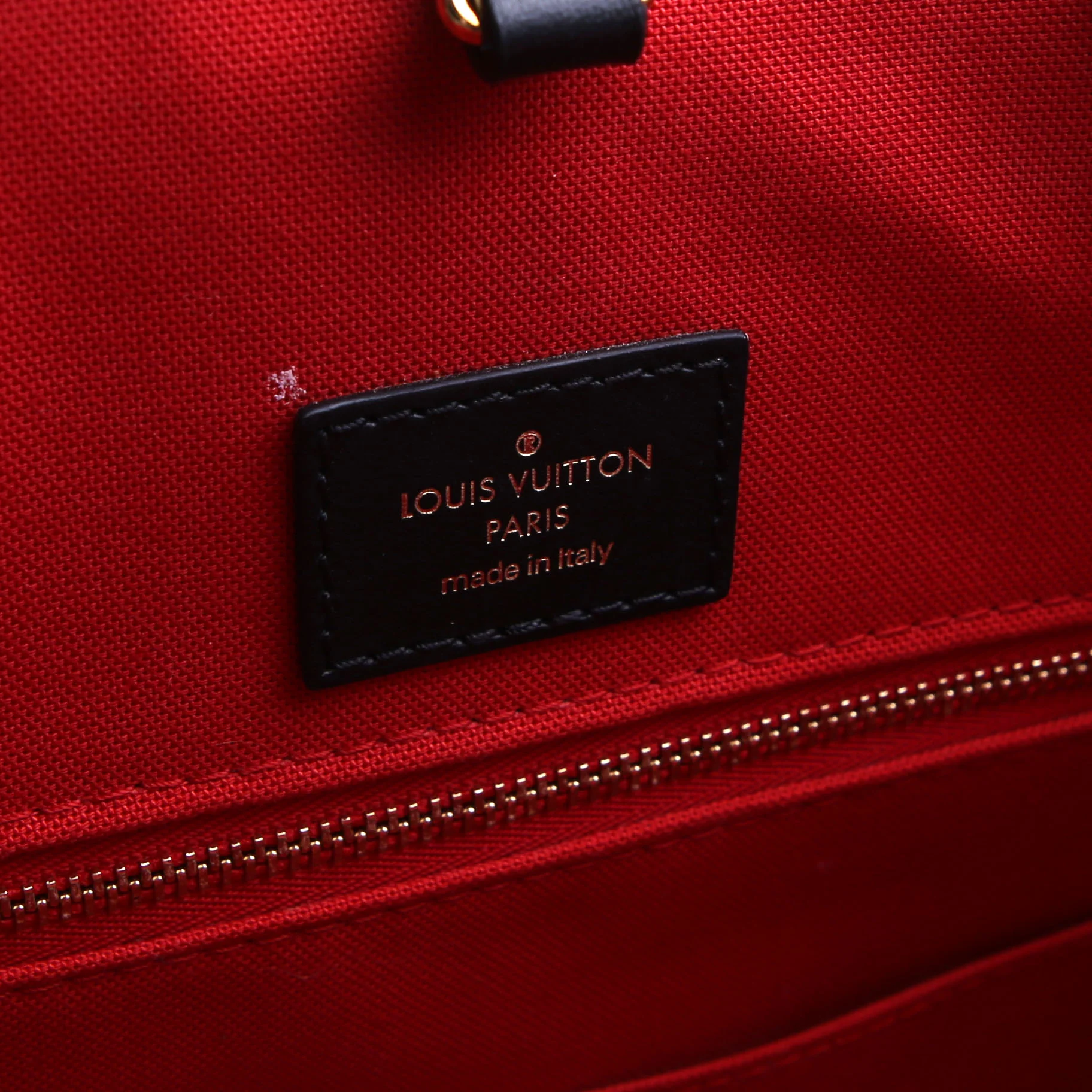 ONTHEGO MM Reverse Monogram Black - Image 21