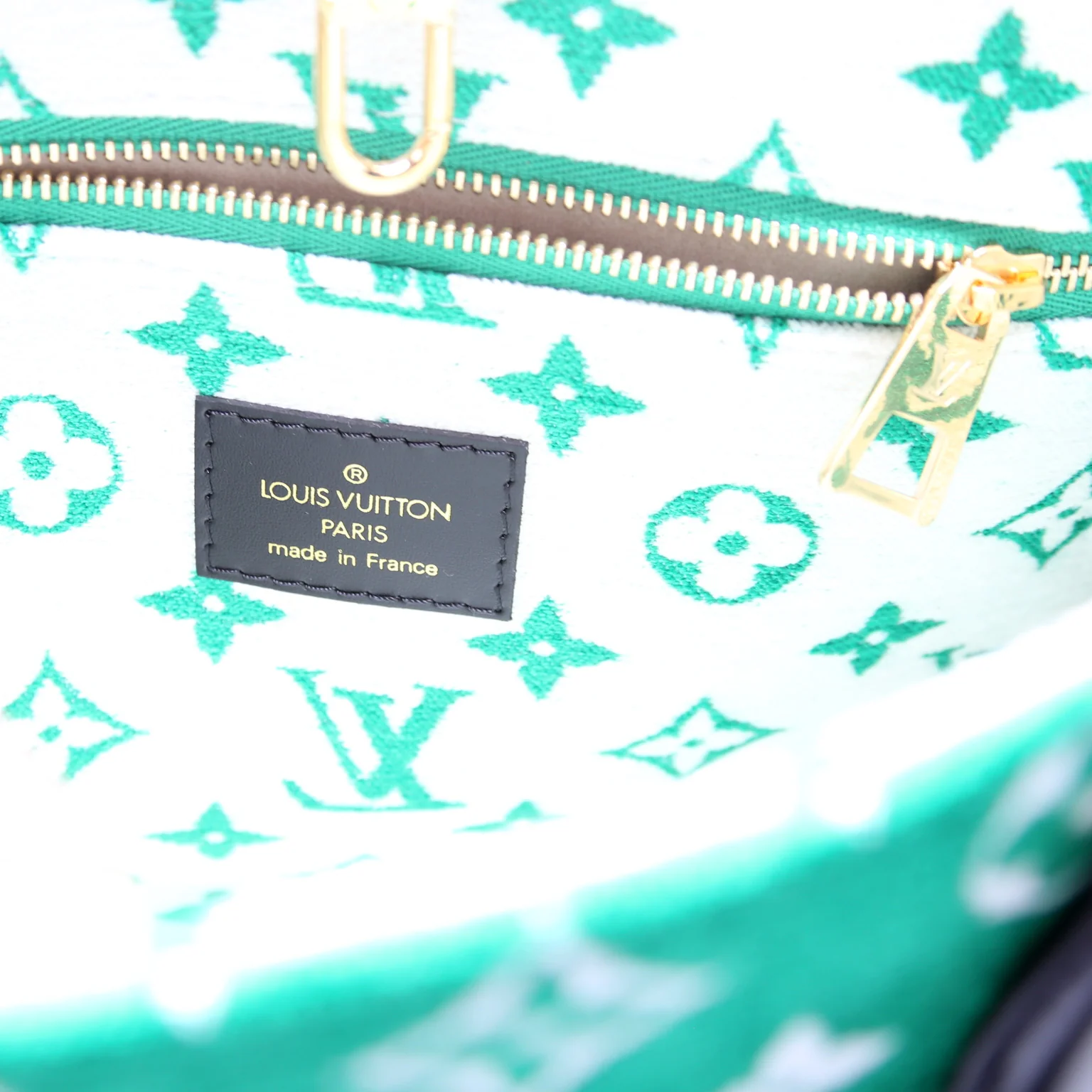 ONTHEGO PM Jacquard Velvet Monogram - Image 9