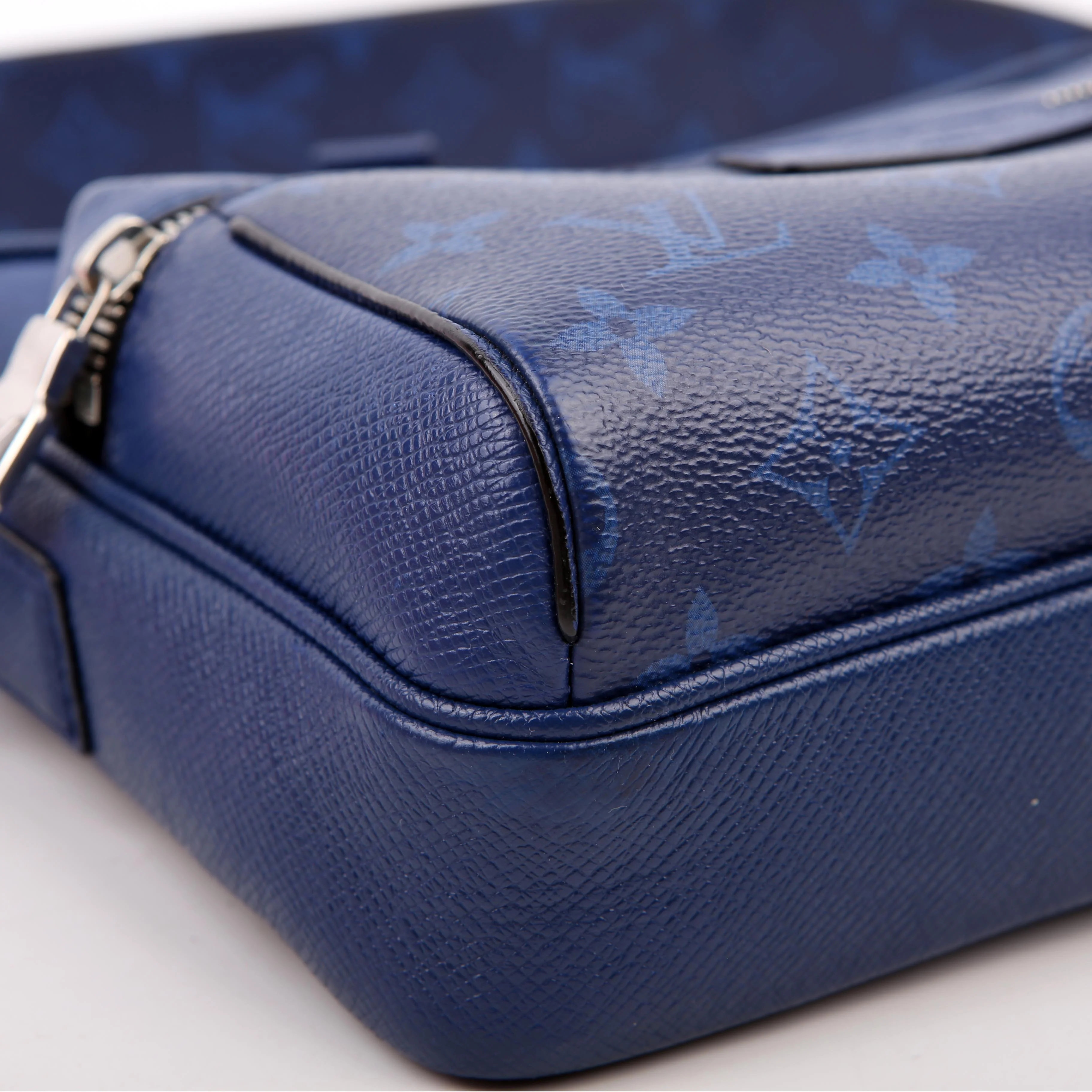 Outdoor Messenger Tiagarama Blue - Image 5