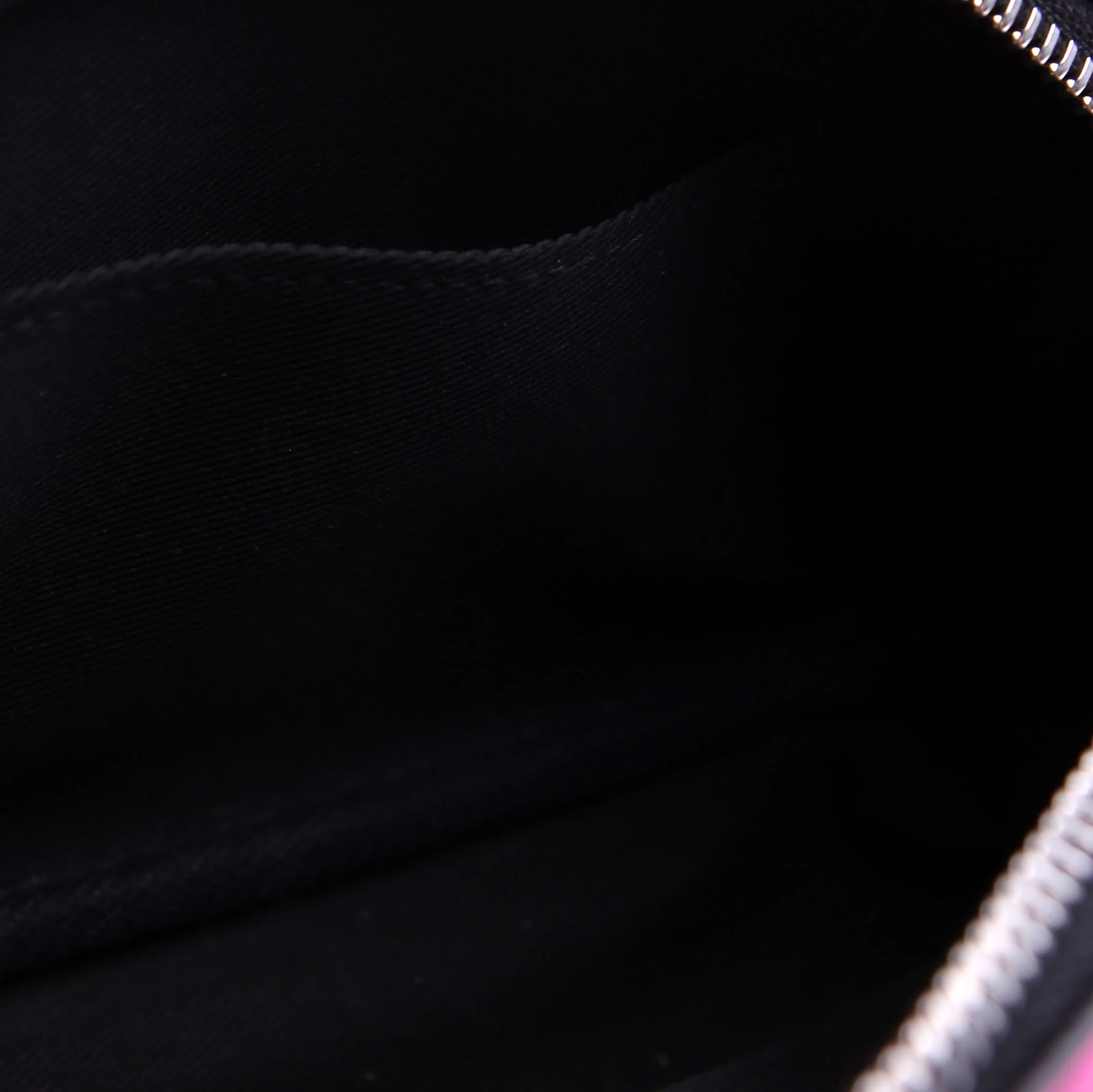 Outdoor Pouch Taigarama Monogram Pink - Image 12