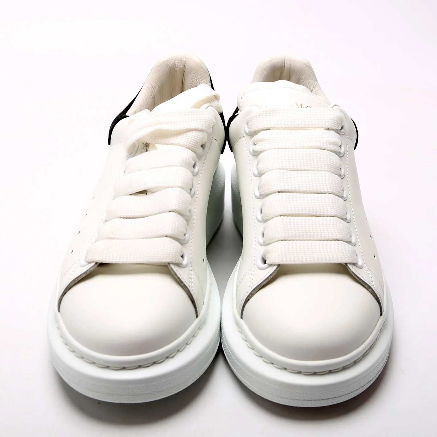 Oversized Sneakers Size 34 White - Image 2