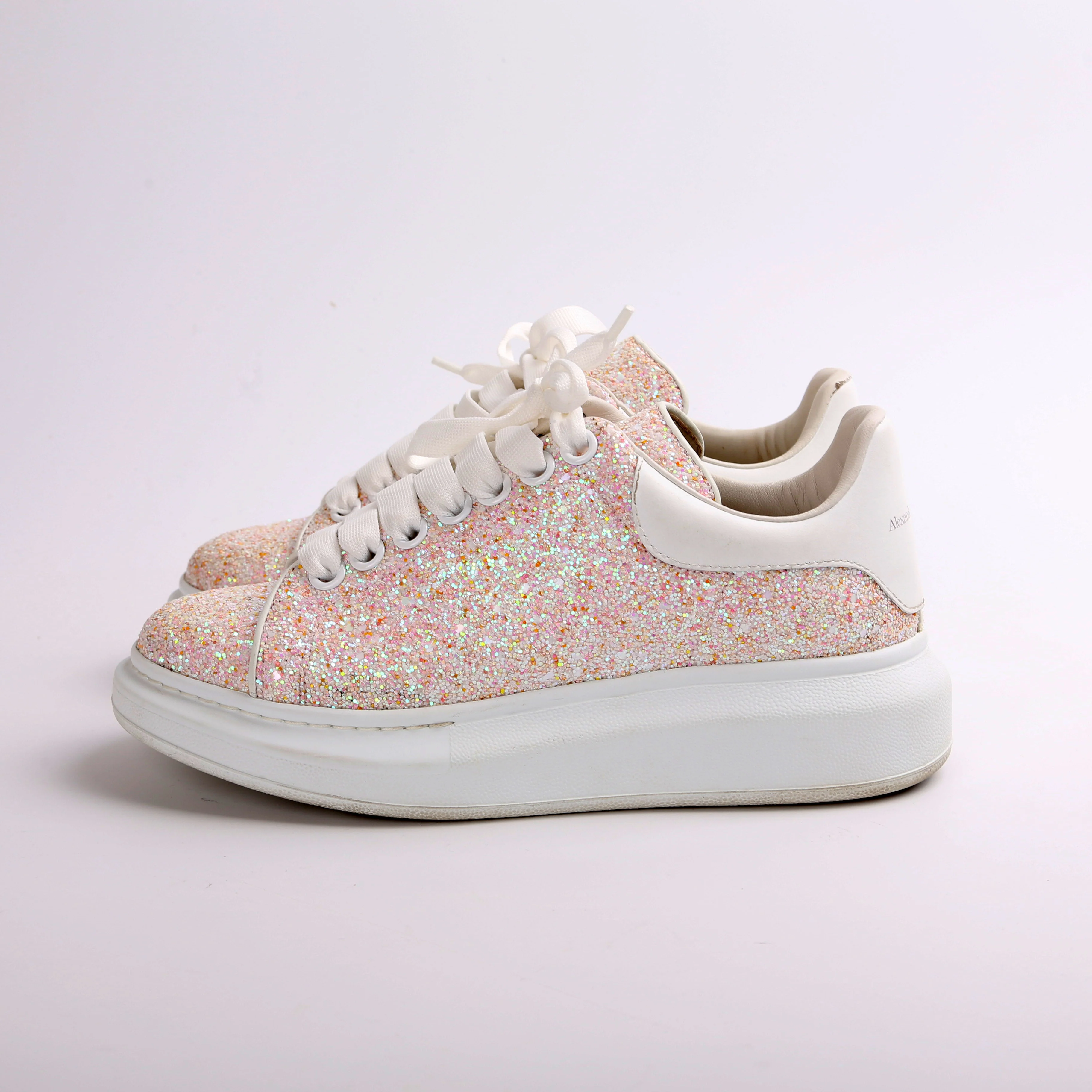 Oversized Sneakers Size 36.5 - Image 3