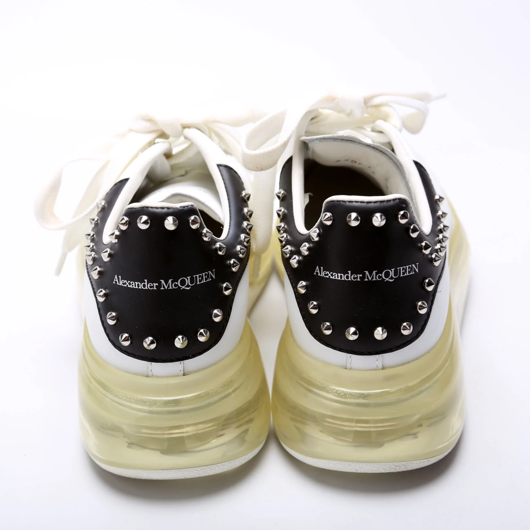 Oversized Sneakers Size 36.5 - Image 4
