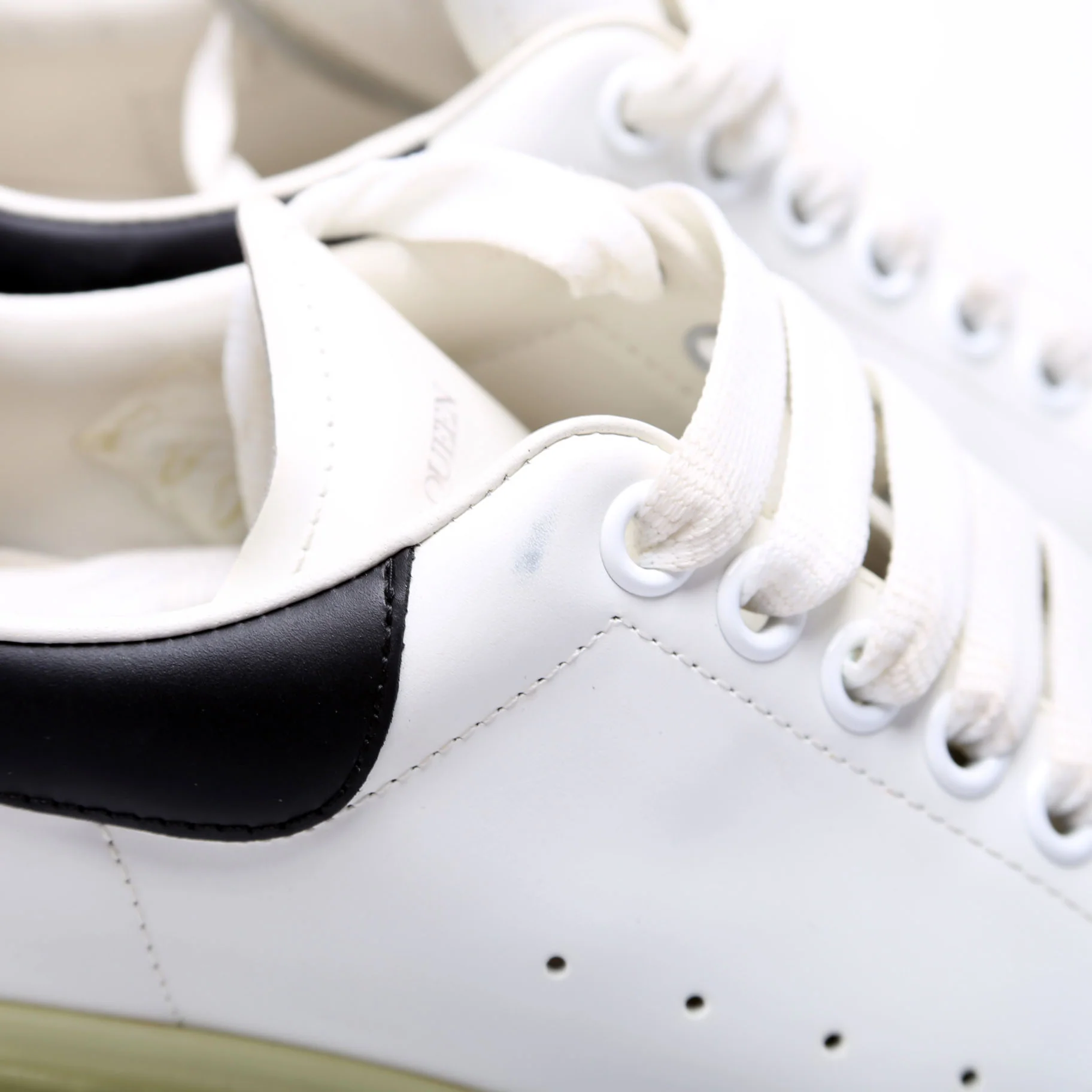 Oversized Sneakers Size 37.5 - Image 5