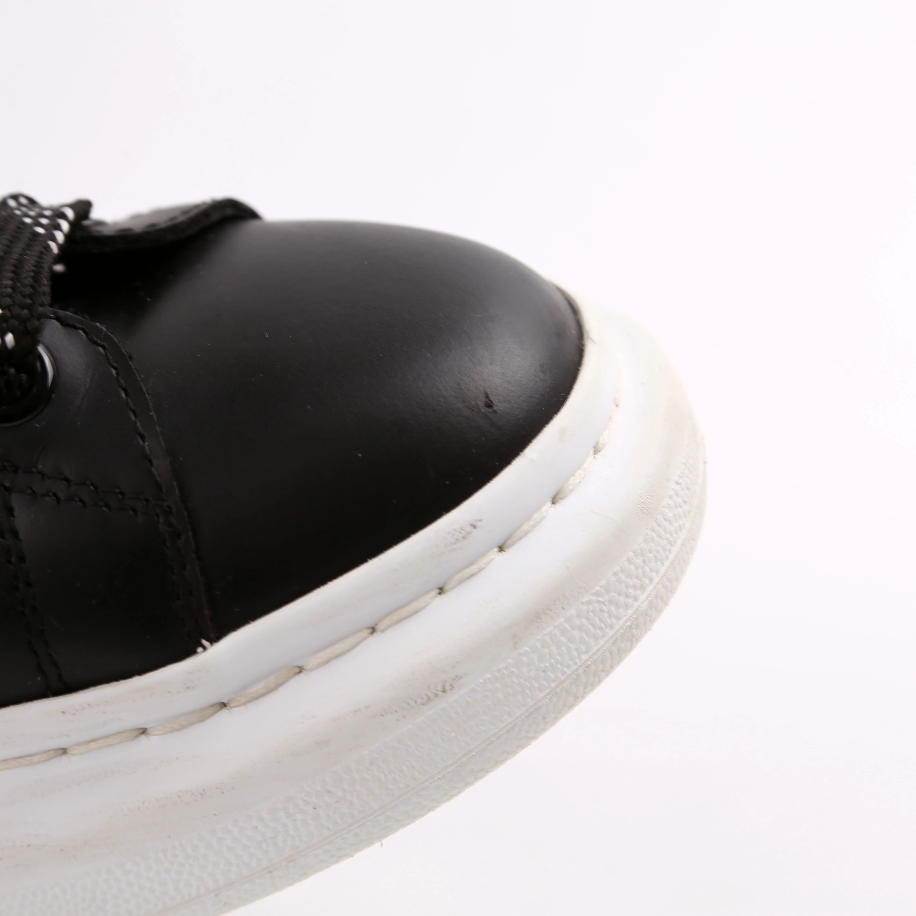 Oversized Sneakers Size 39.5 - Image 8