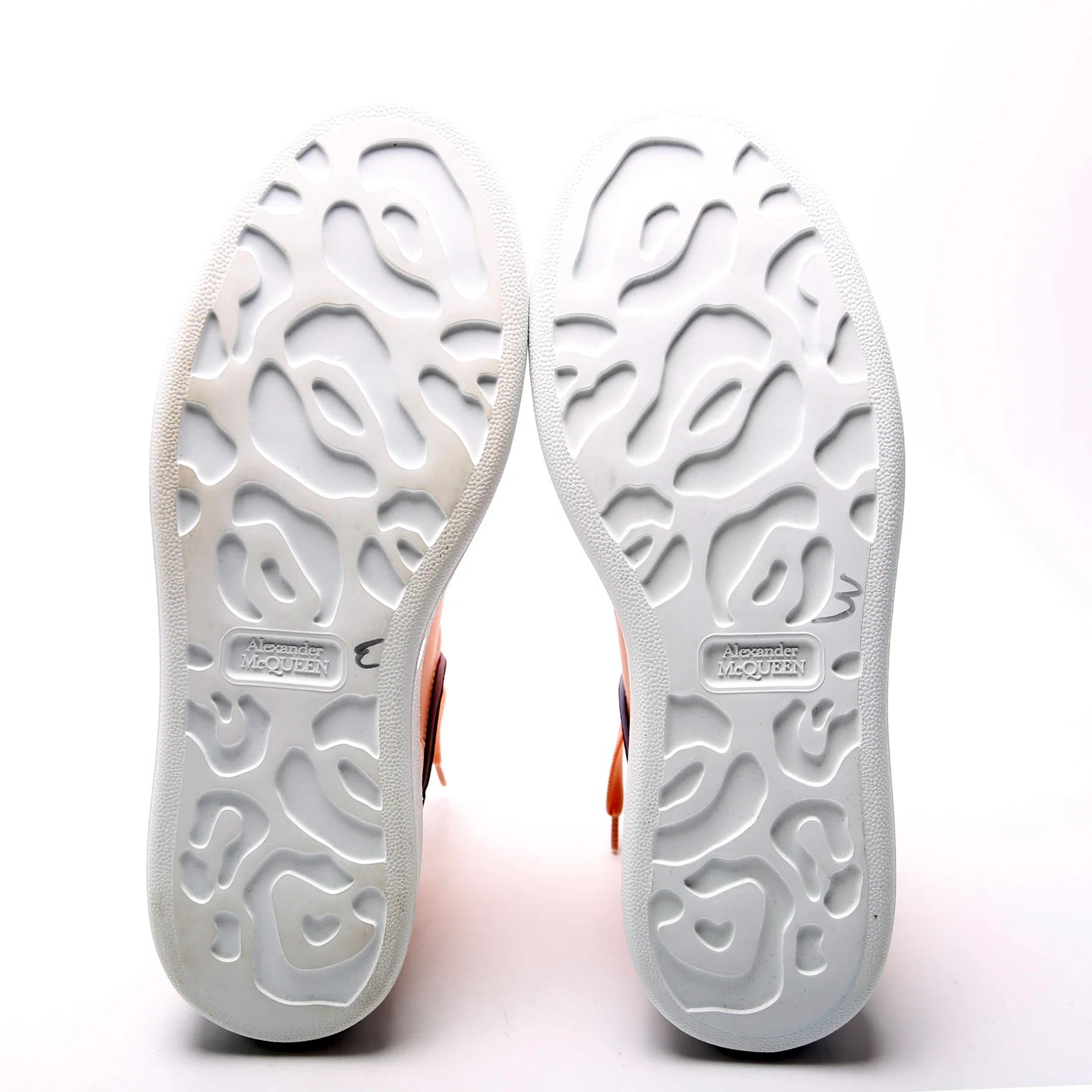 Oversized Sneakers Size 39 - Image 9