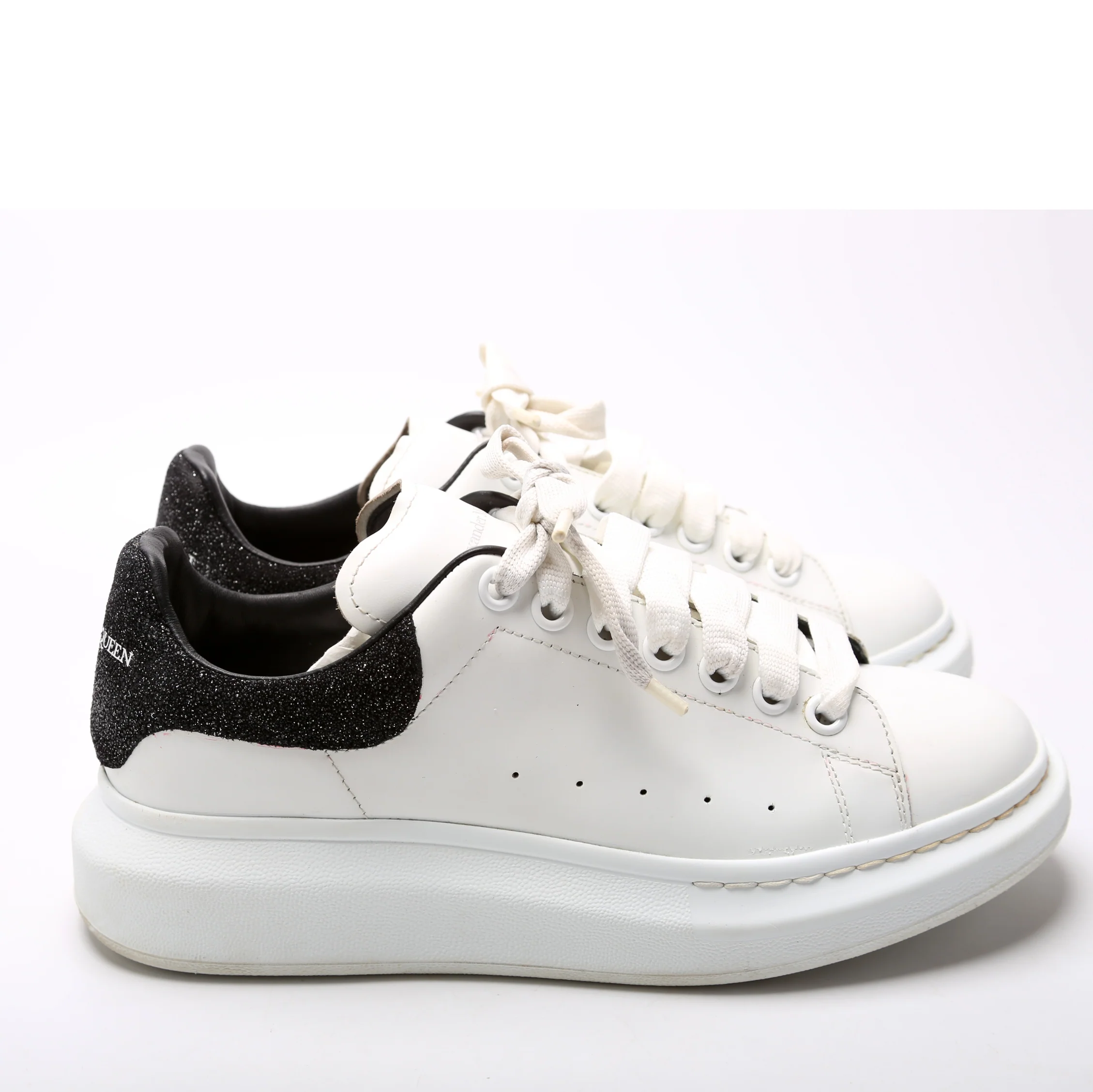 Oversized Sneakers Size 39 - Image 3