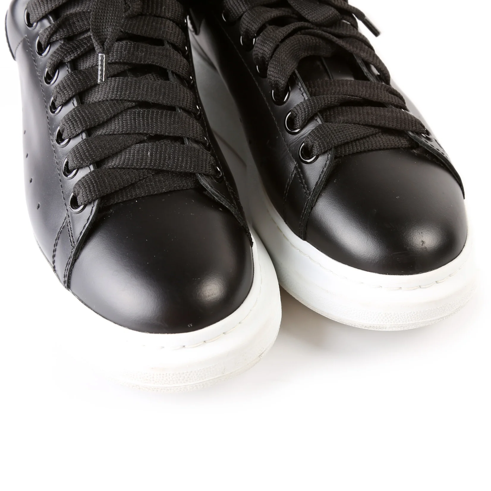 Oversized Sneakers Size 38 - Image 9