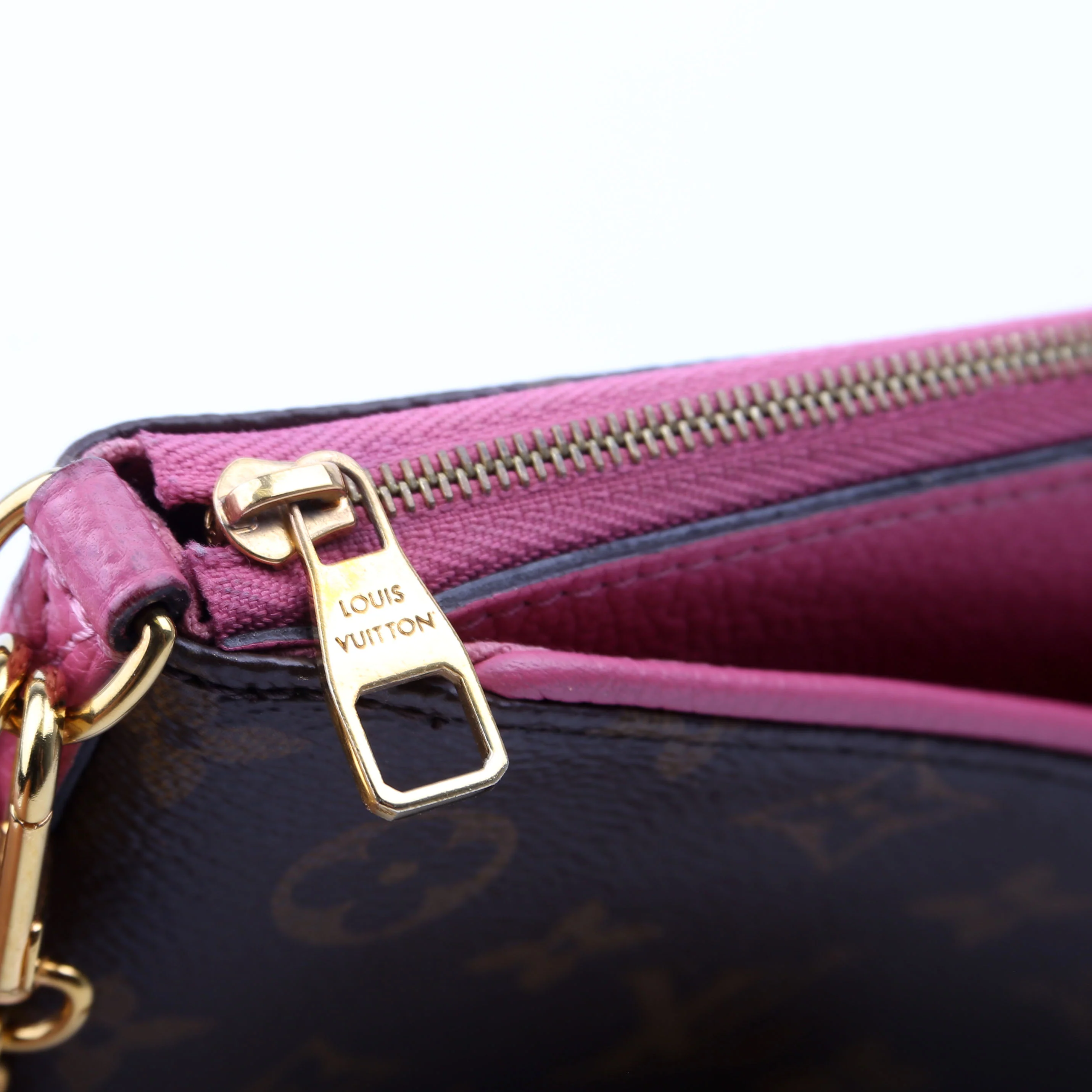 Pallas Clutch Monogram Pink - Image 9