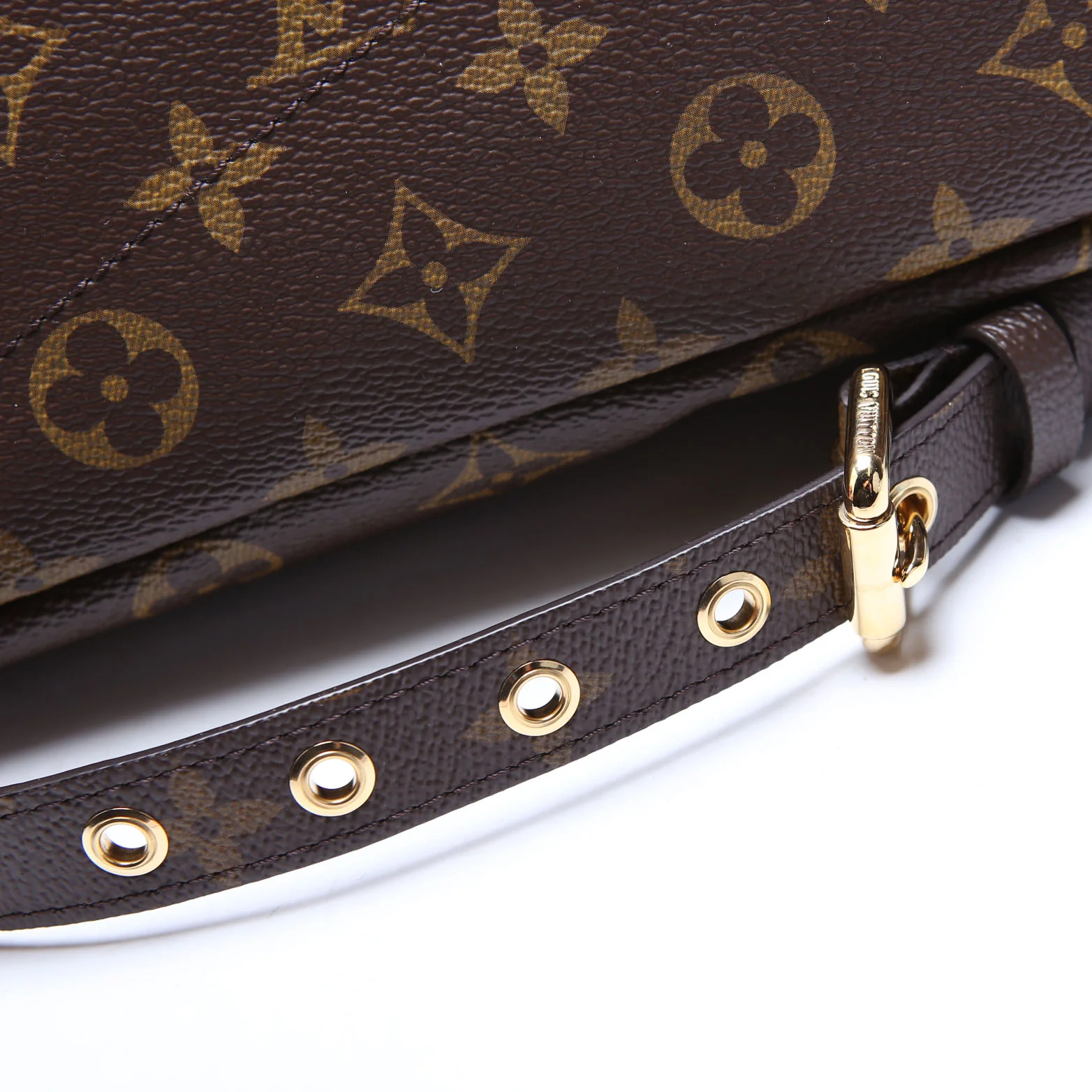 Pallas Tote Monogram Leather Side Berry - Image 7