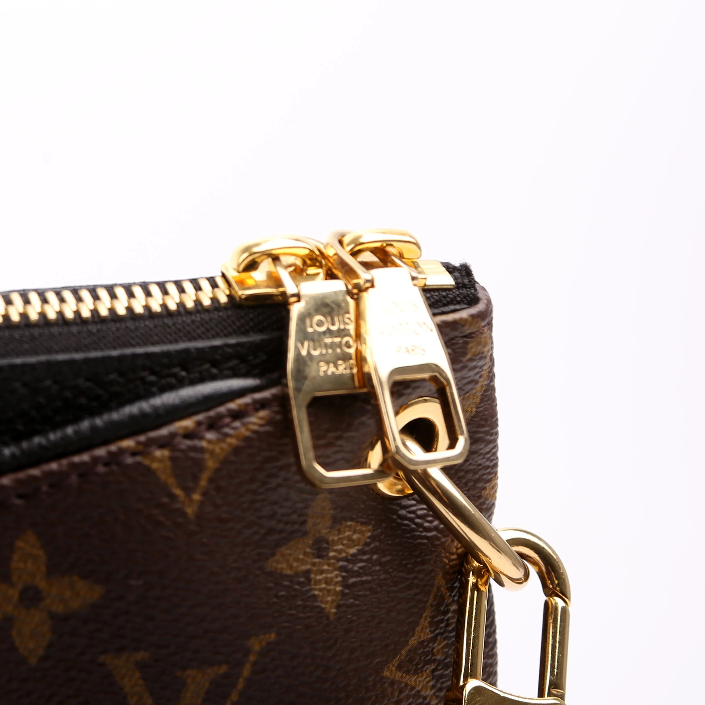 Pallas Tote Monogram Leather Side Black - Image 12