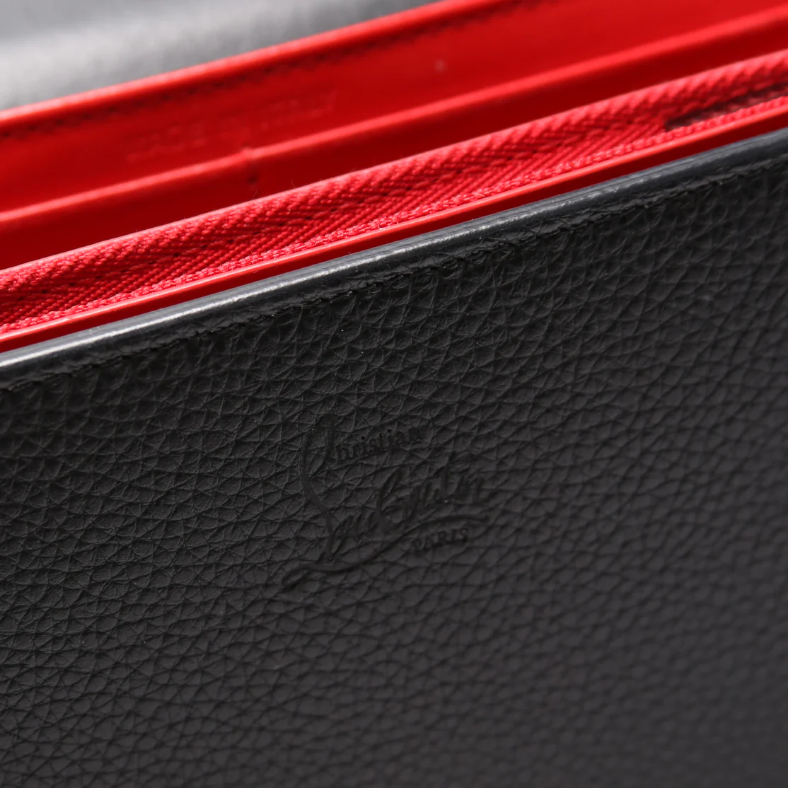 Paloma Loubinthesky Chain Clutch Leather - Image 10