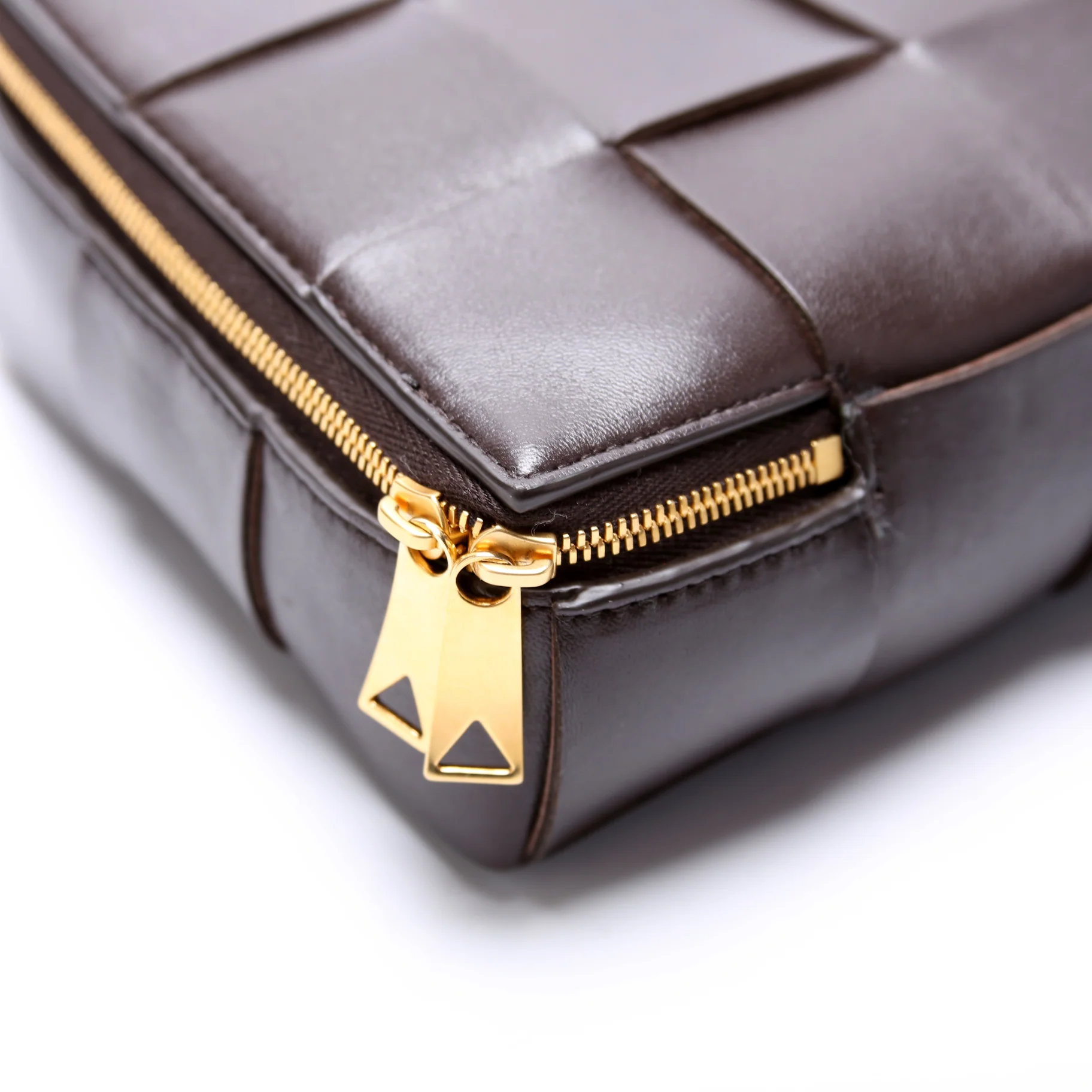 Paper Calfskin Travel Case - Image 5