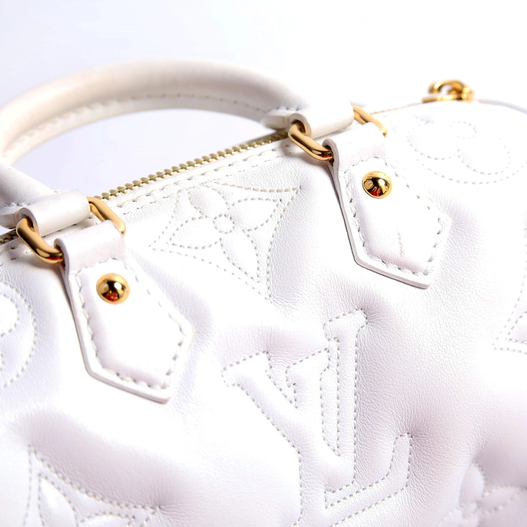 Papillon BB Bubblegram Calfskin White - Image 5