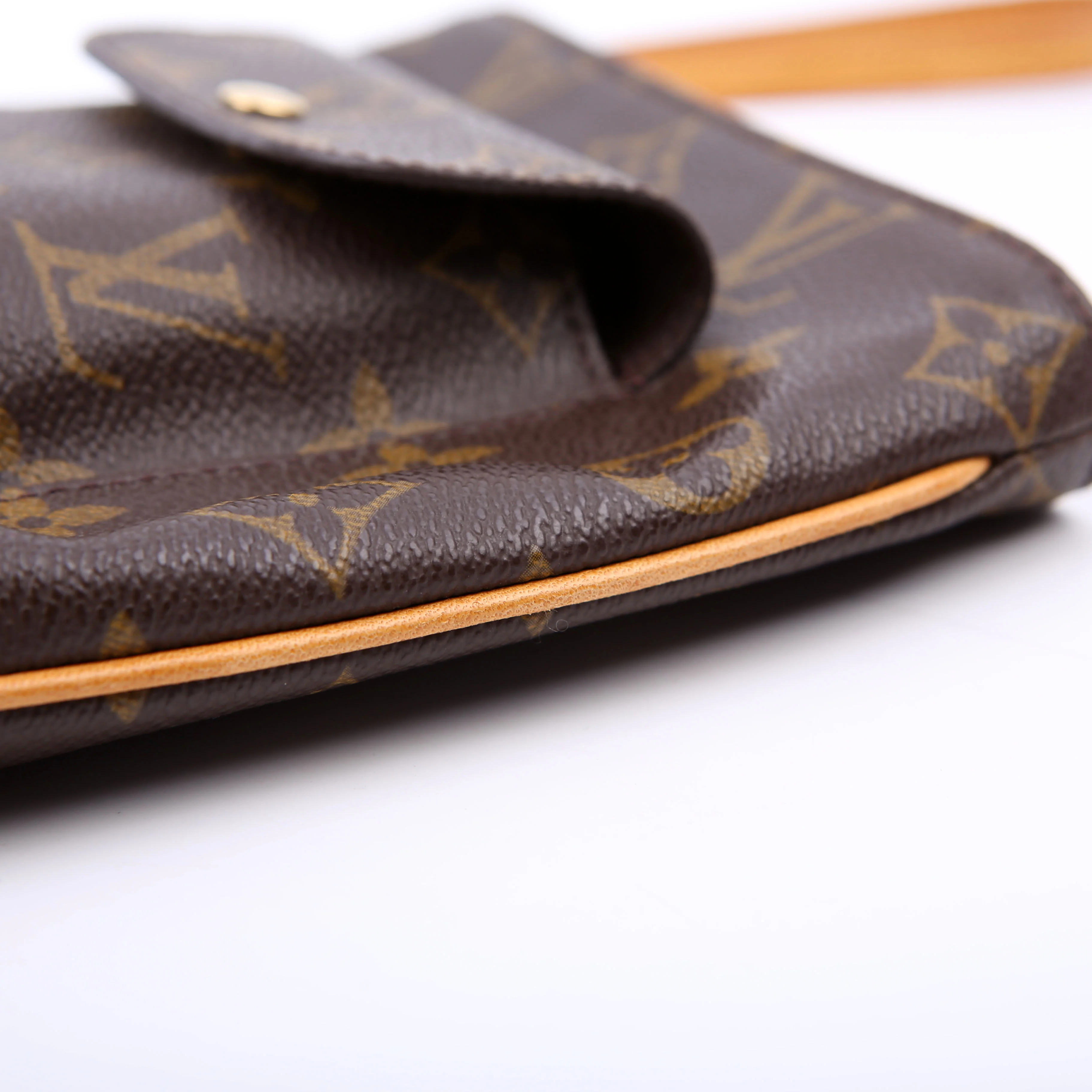 Partition Wristlet Clutch Monogram - Image 9