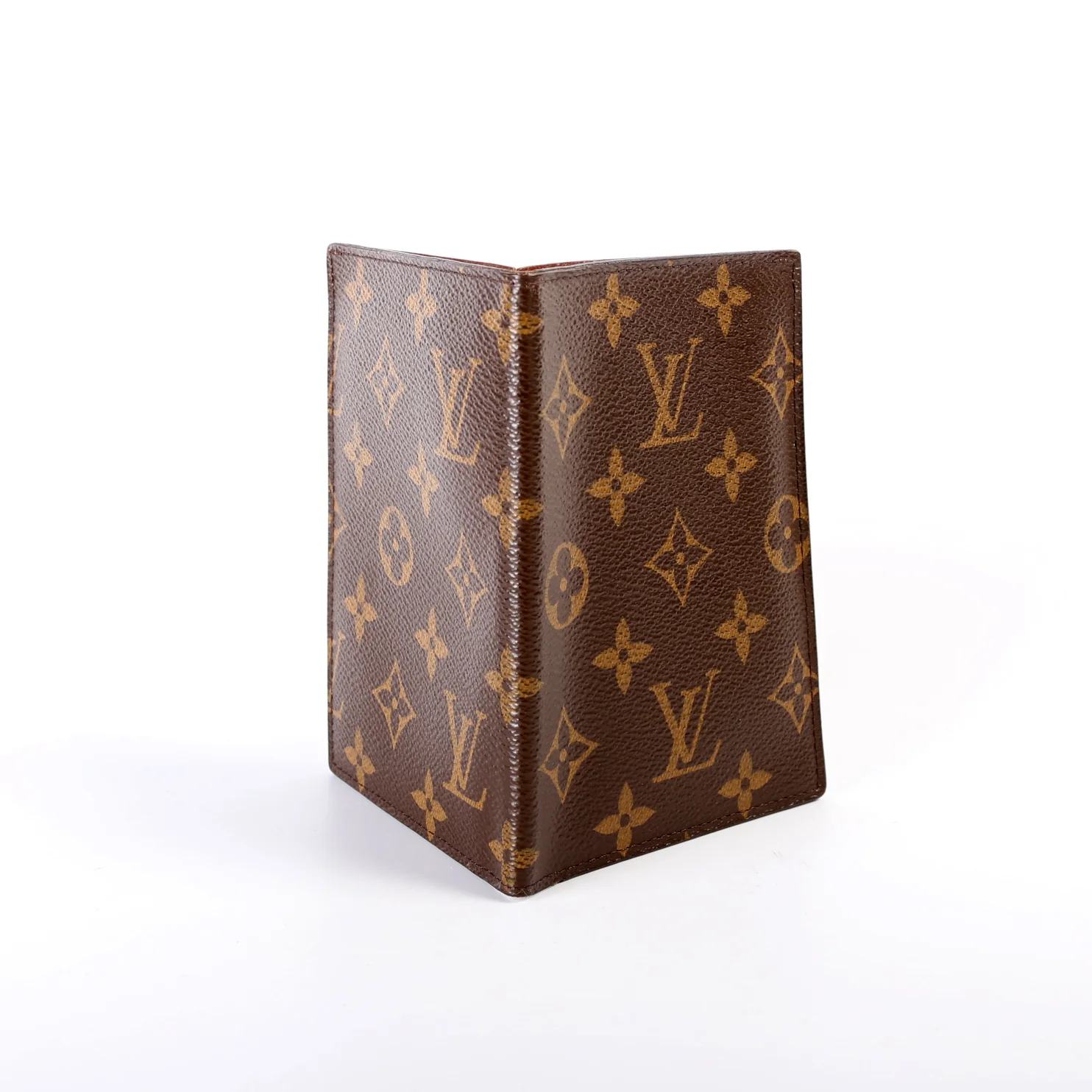 Passport Holder Monogram - Image 3