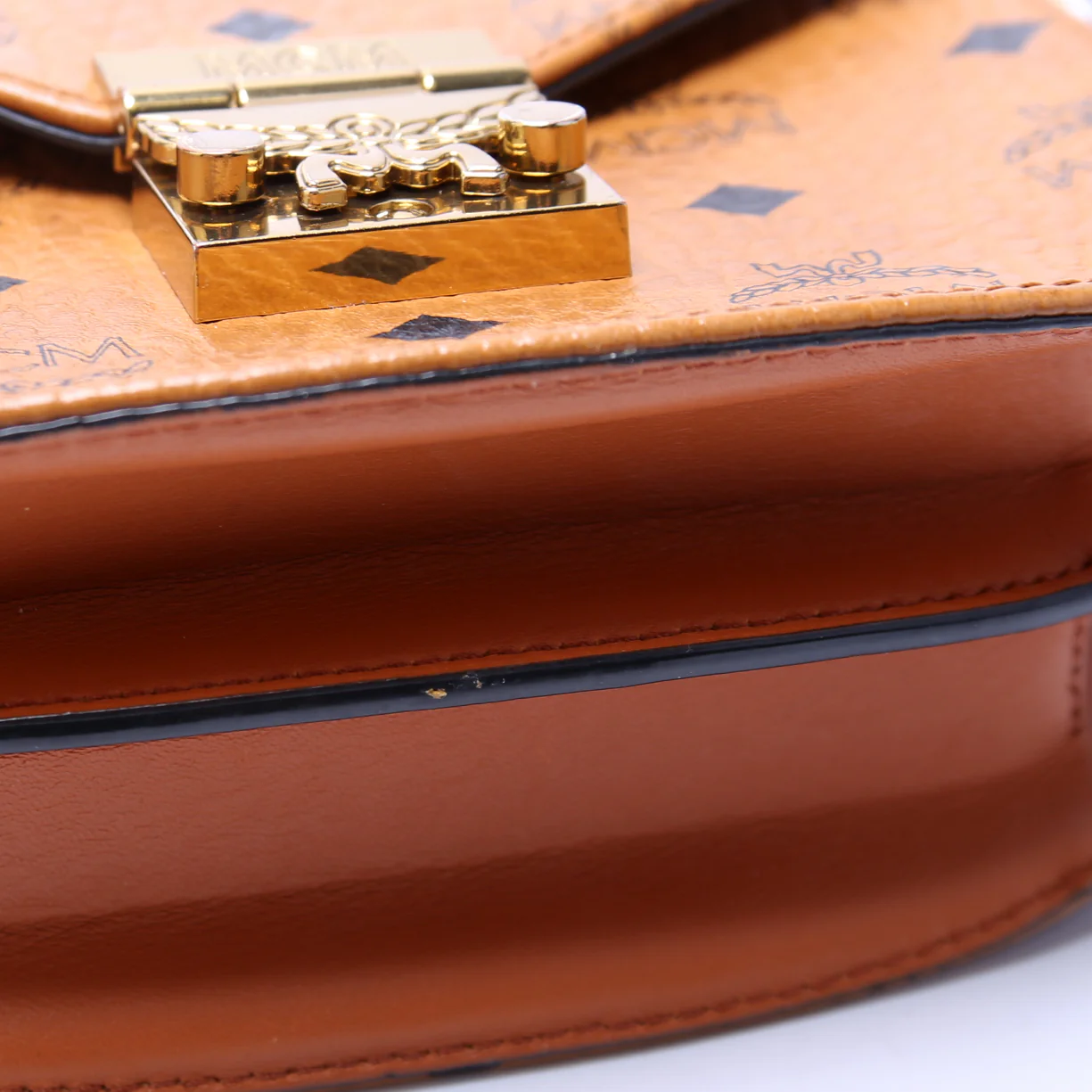 Patricia Visetos Mini Crossbody Brown - Image 5