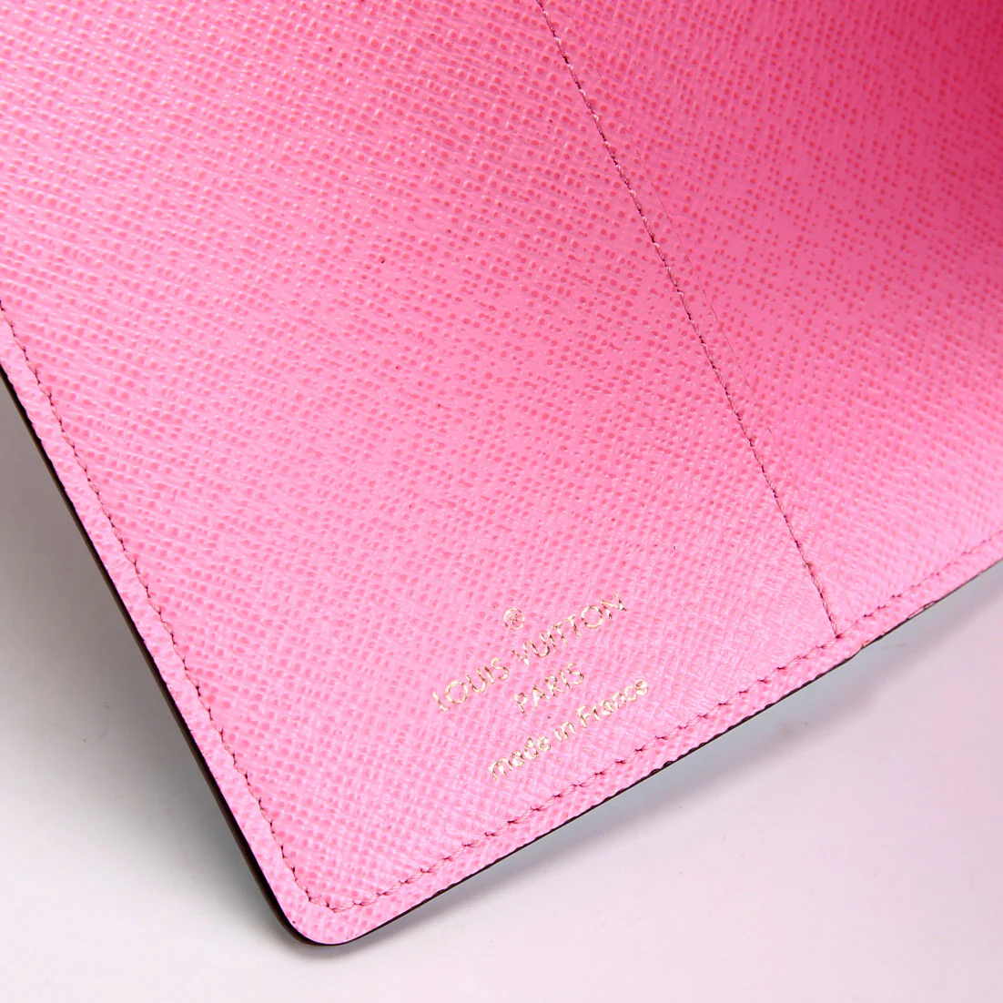 Paul MM Notebook Cover 2023 Christmas Animation - Image 8