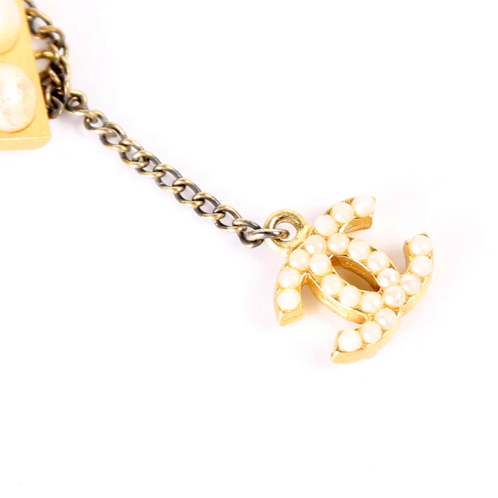 Pearl Bar CC Brooch - Image 3