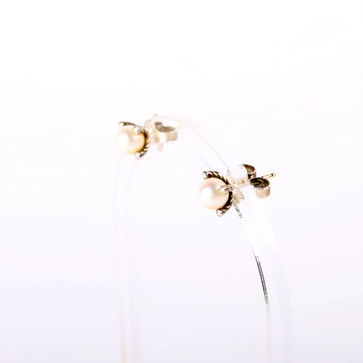 Pearl Stud Earrings With Diamonds 925 - Image 4