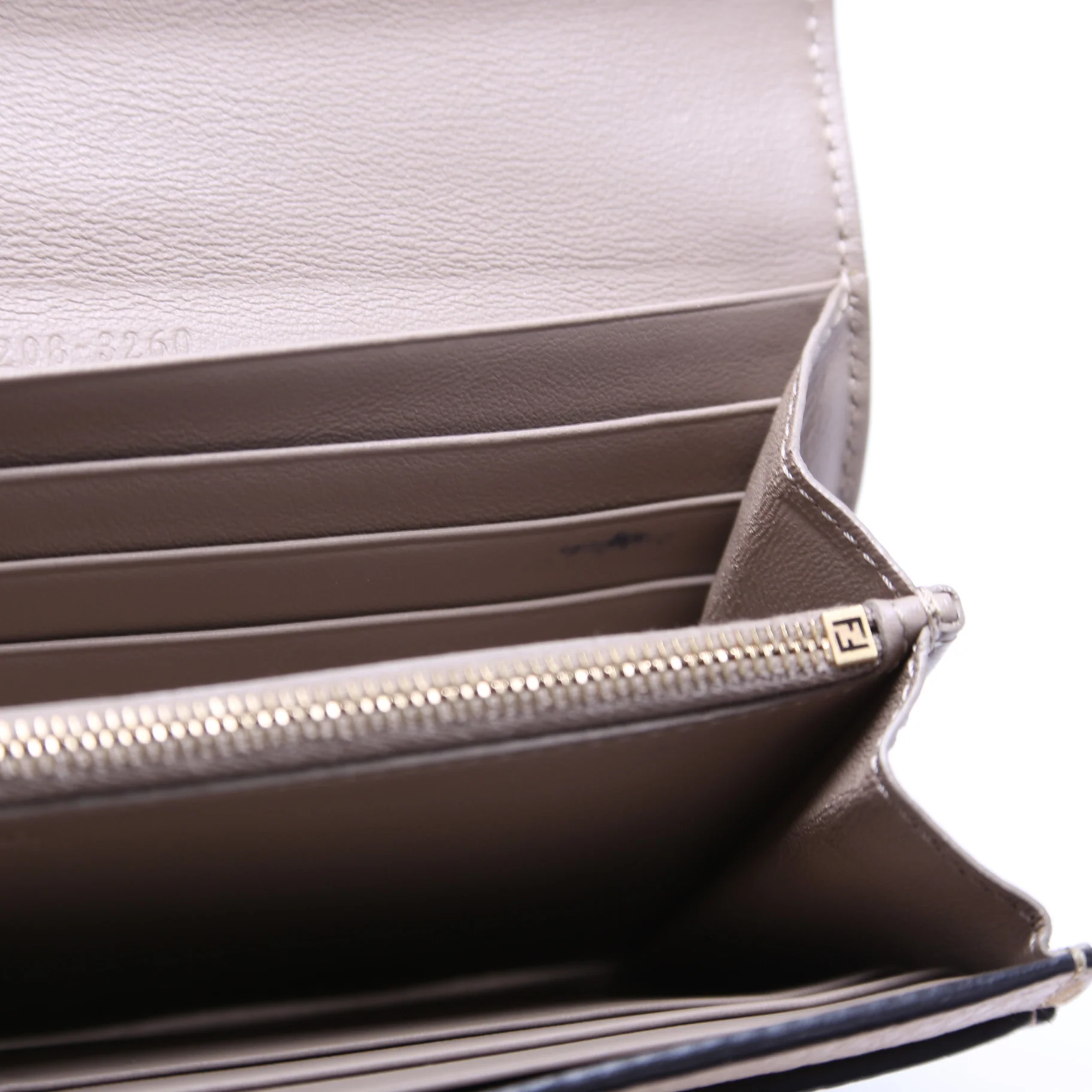 Peekaboo Continental Leather Wallet - Image 8