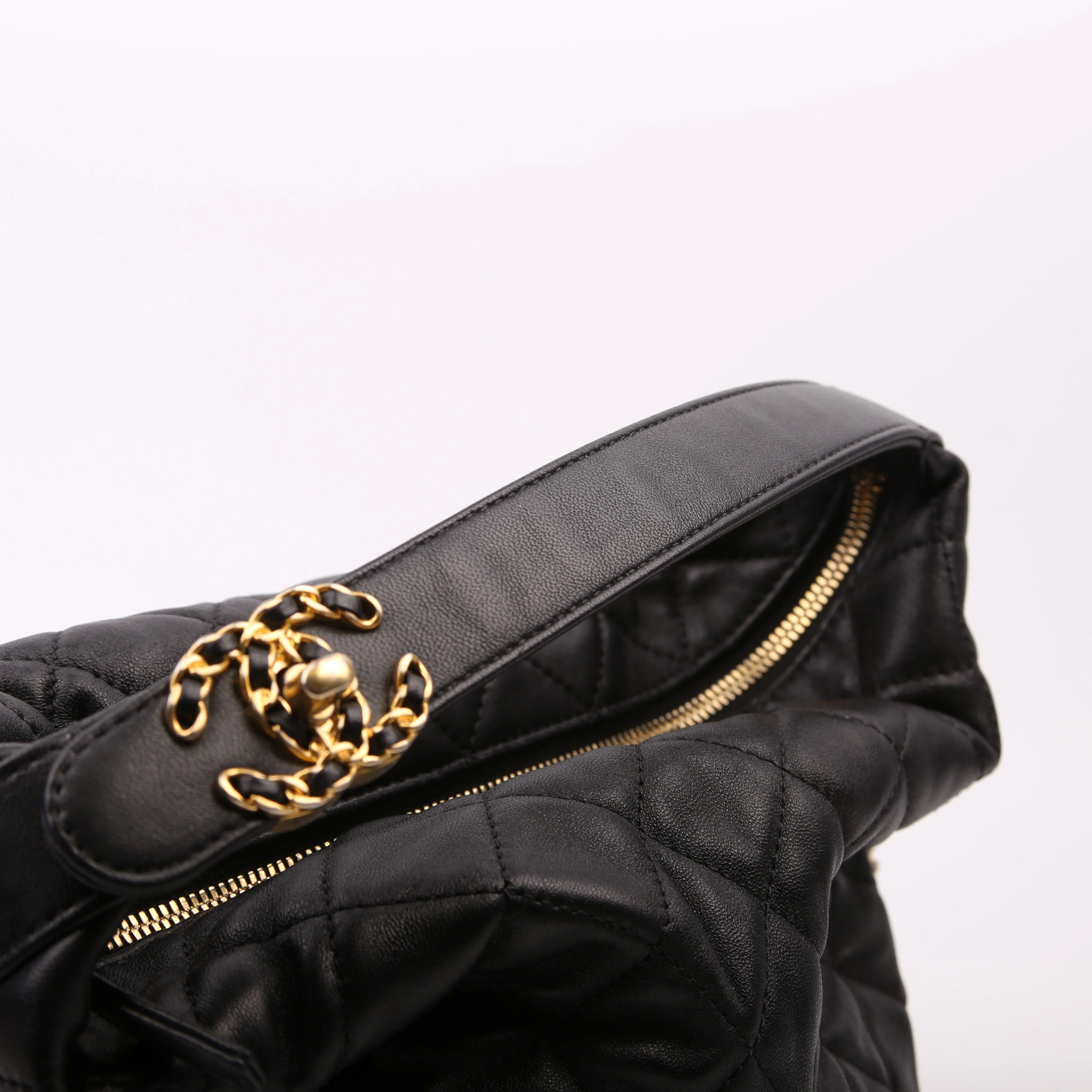 Perfect Meeting Hobo Lambskin 29M Black - Image 11