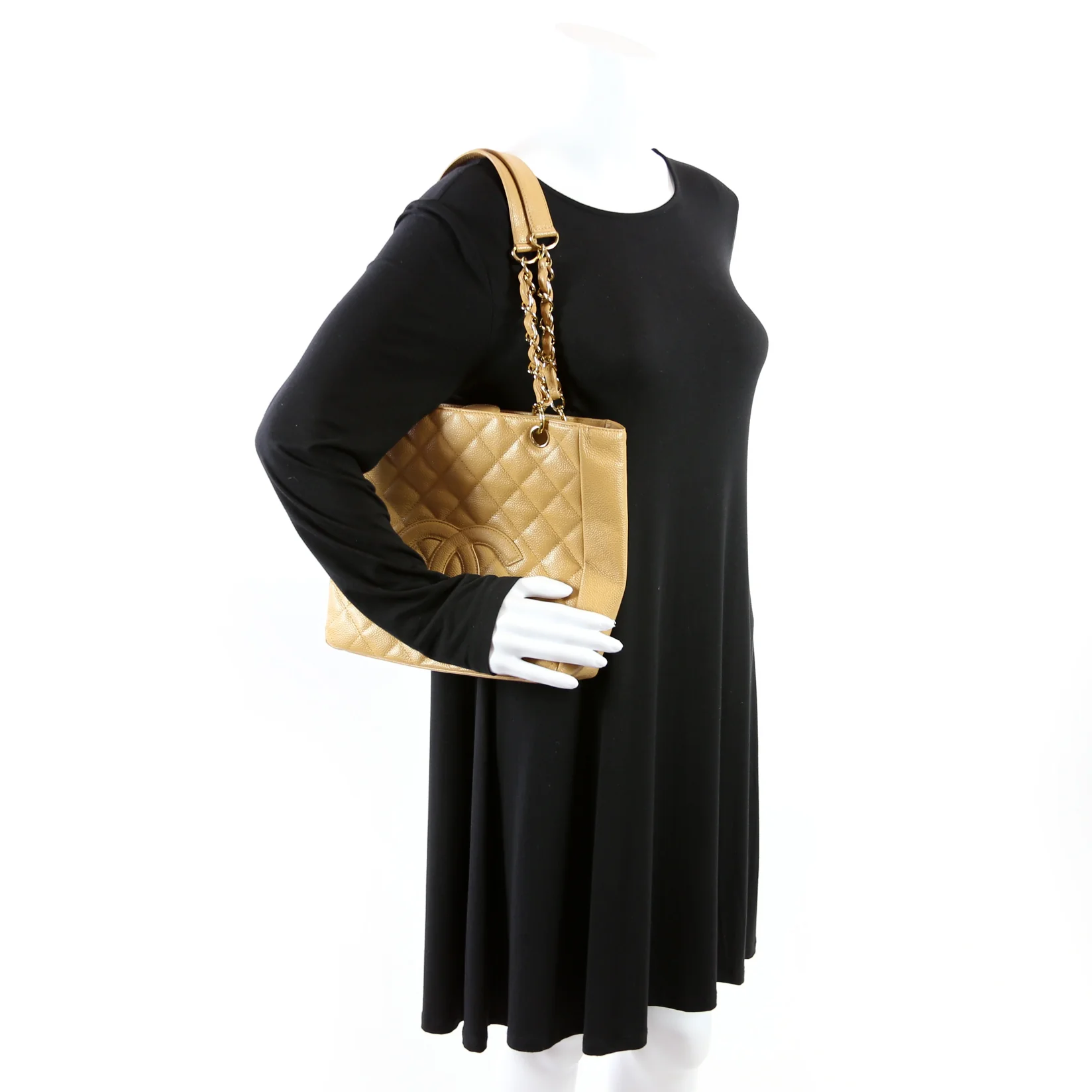 Petite Shopping Tote Caviar - Image 10