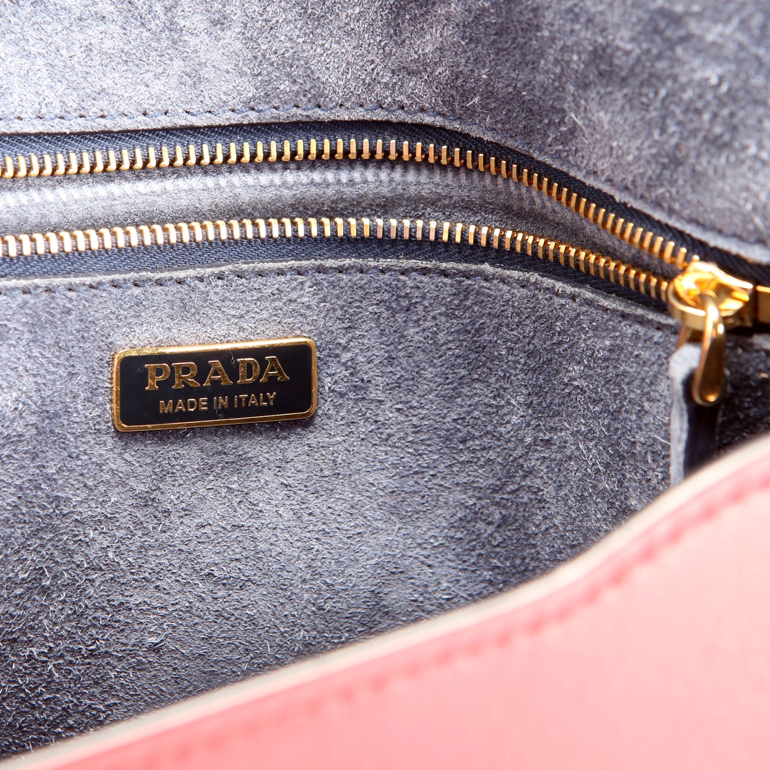 Pionnere Shoulder Bag Red - Image 13