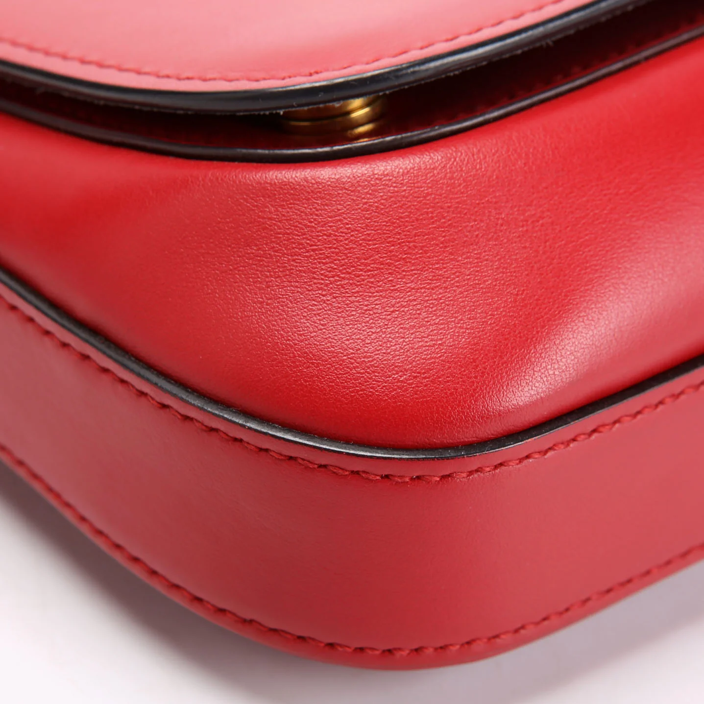 Pionnere Shoulder Bag Red - Image 5