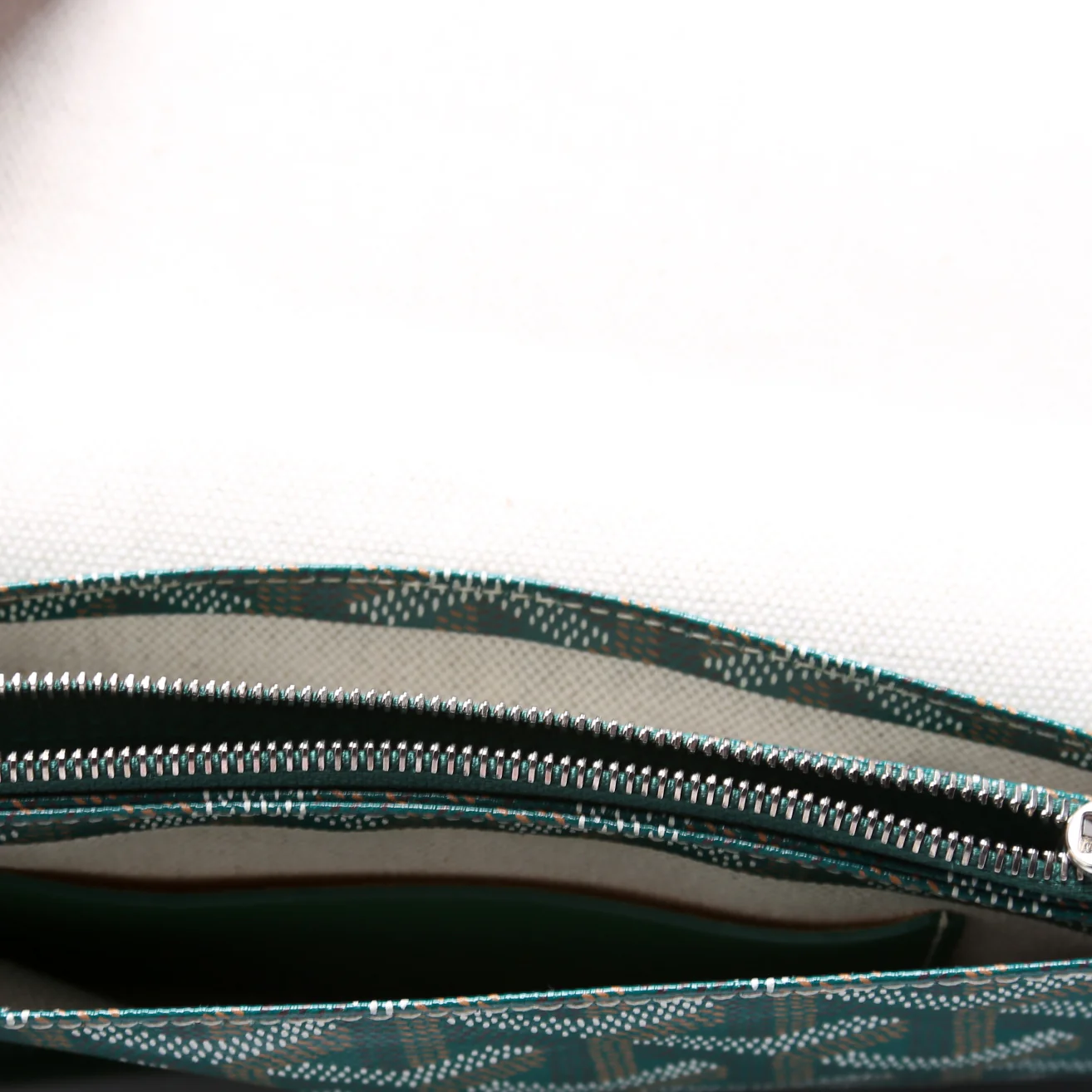 Plumet Pocket Wallet Green - Image 7
