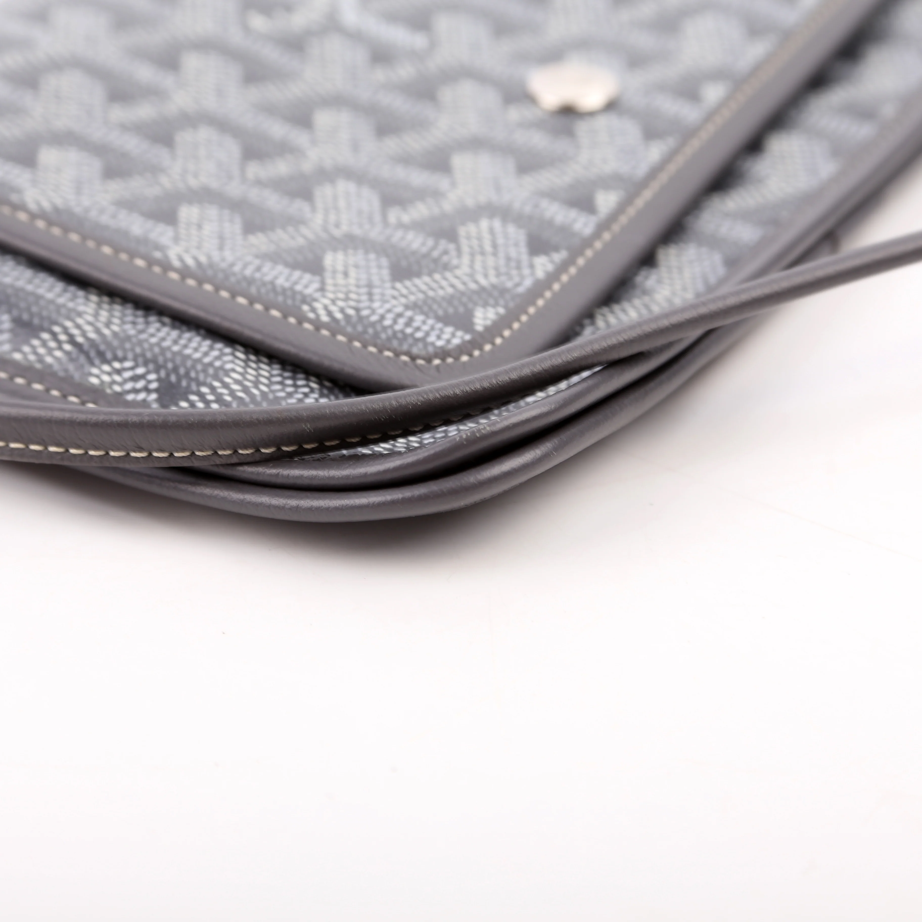 Plumet Pocket Wallet Grey - Image 5