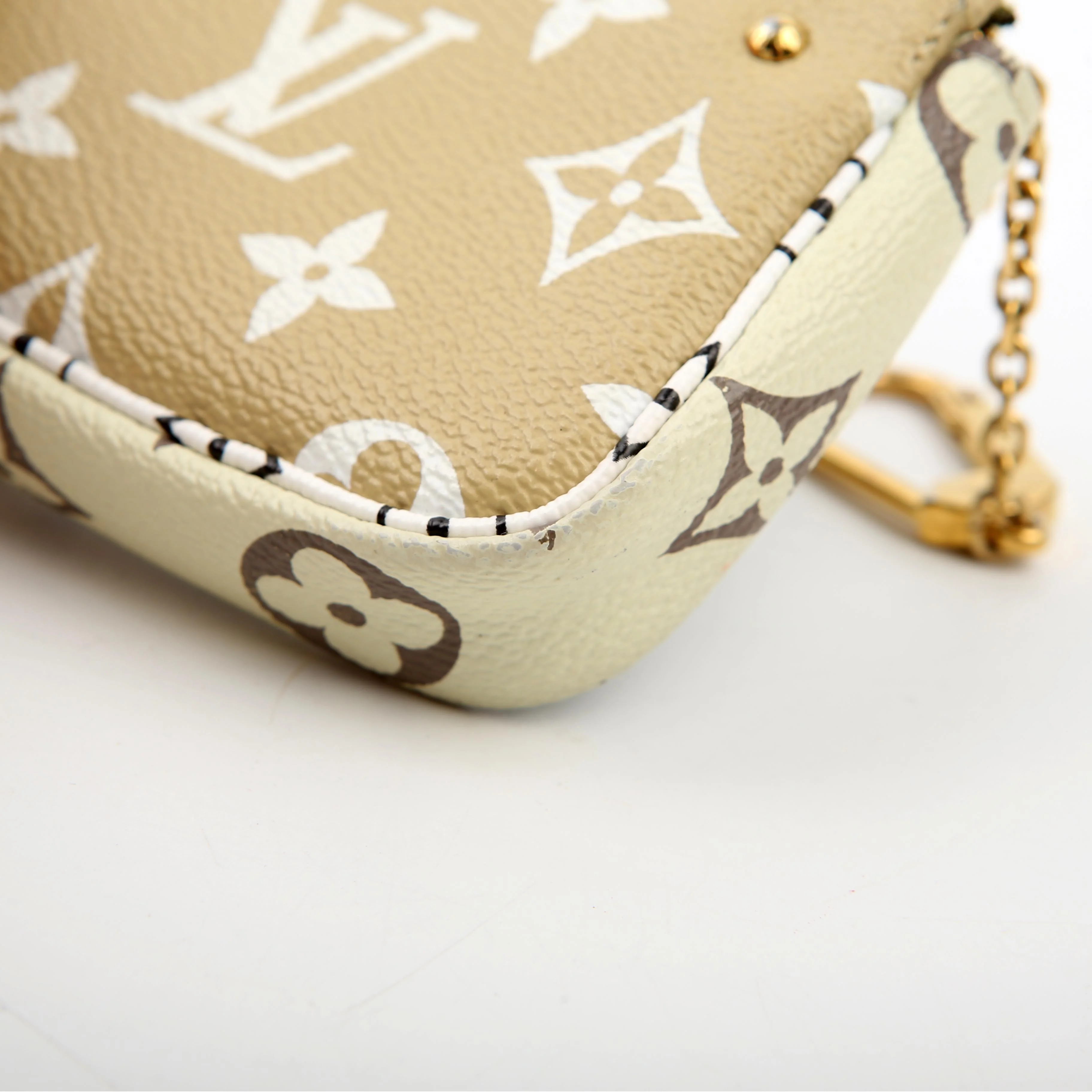Pochette Accessories Micro Giant Monogram Green - Image 8