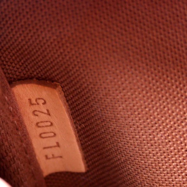 Pochette Accessories Mini Monogram - Image 8