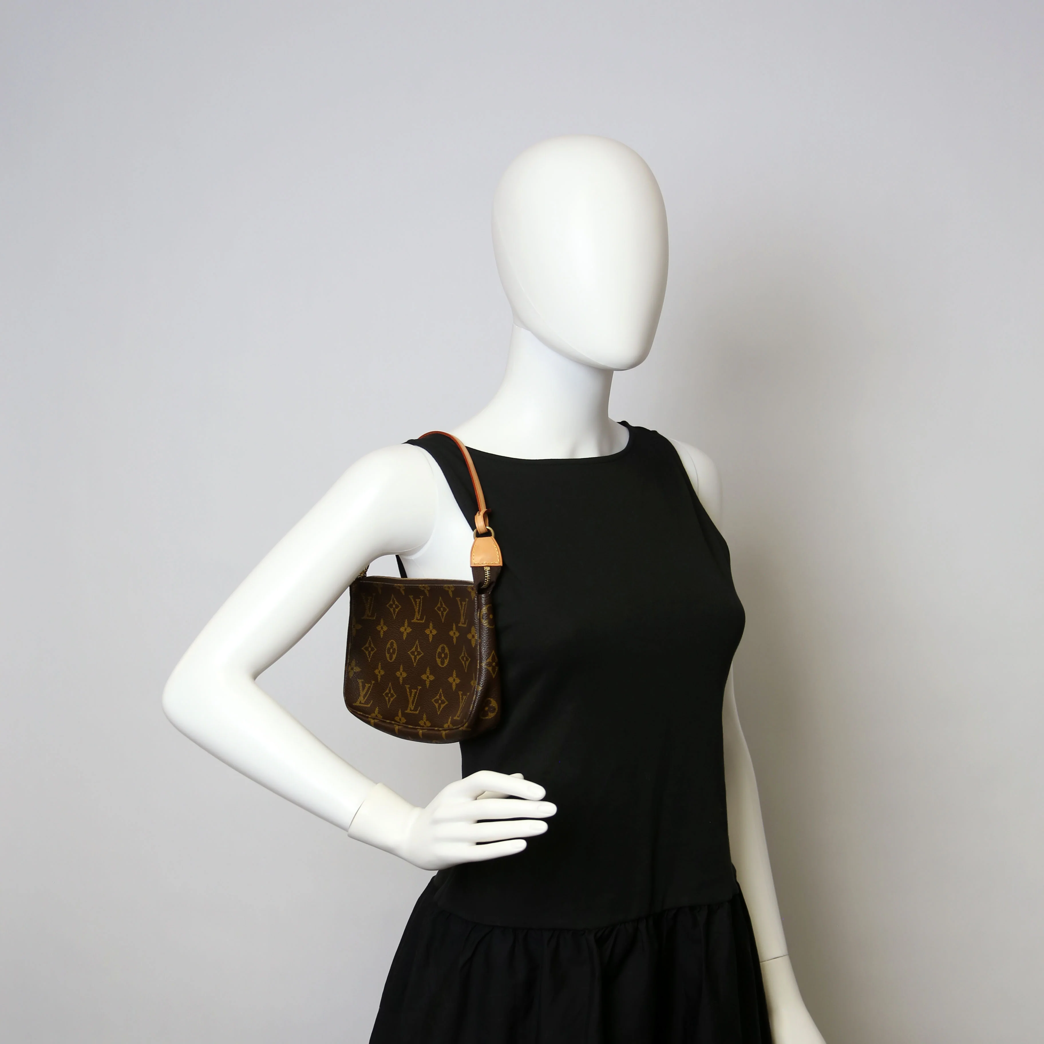 Pochette Accessories Monogram - Image 13