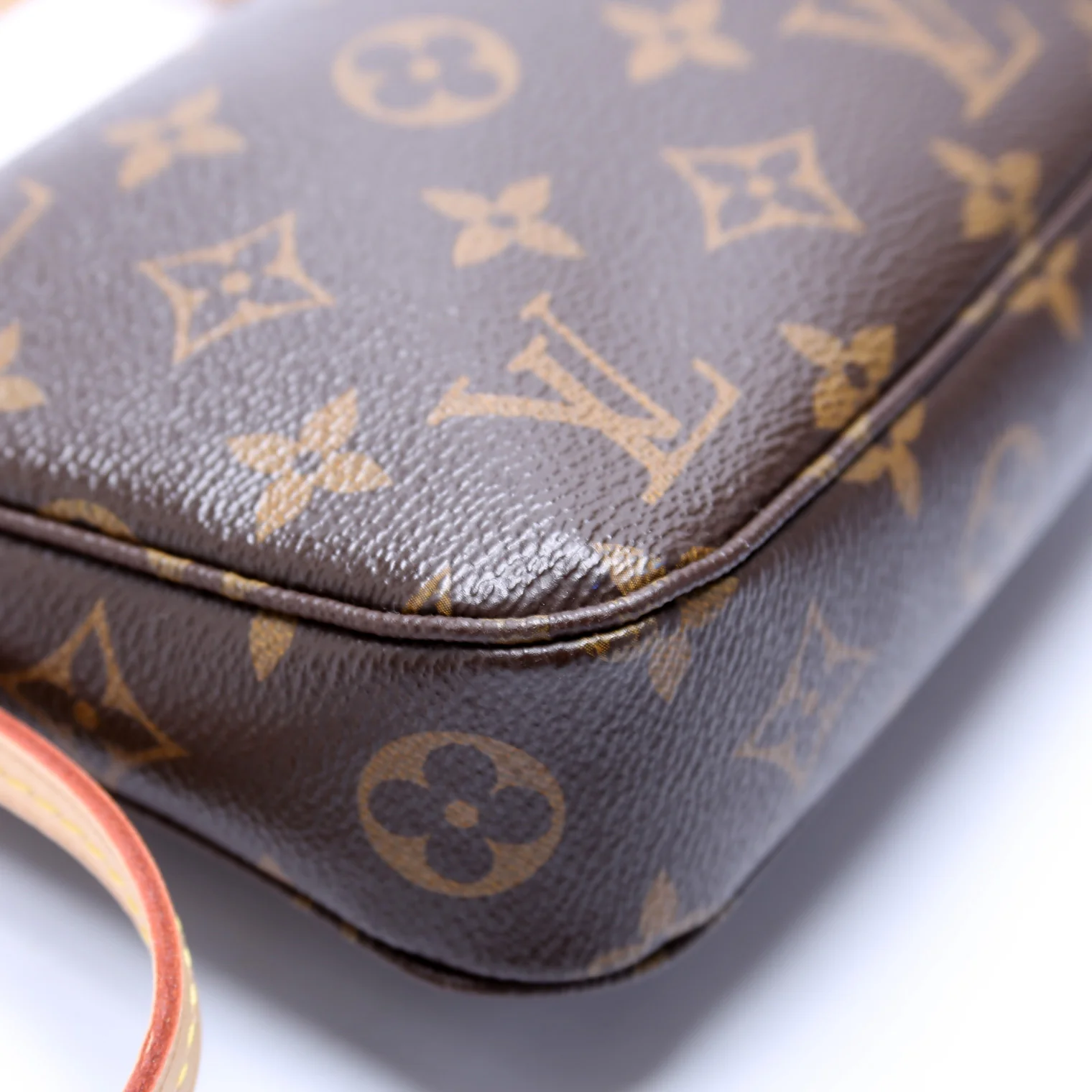 Pochette Accessories NM Monogram - Image 5