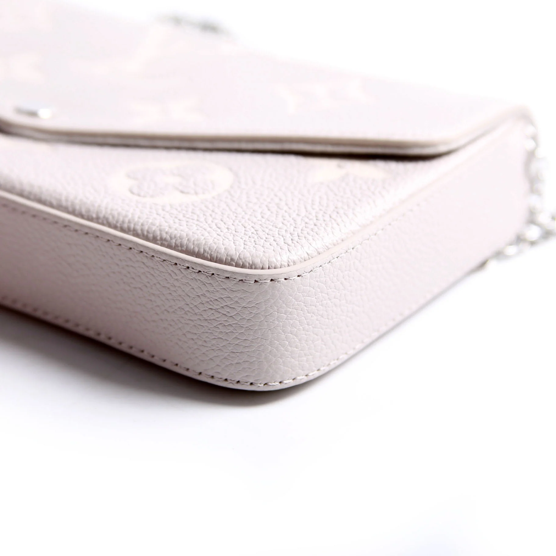 Pochette Felicie Bicolor Empreinte Grey/Beige - Image 7